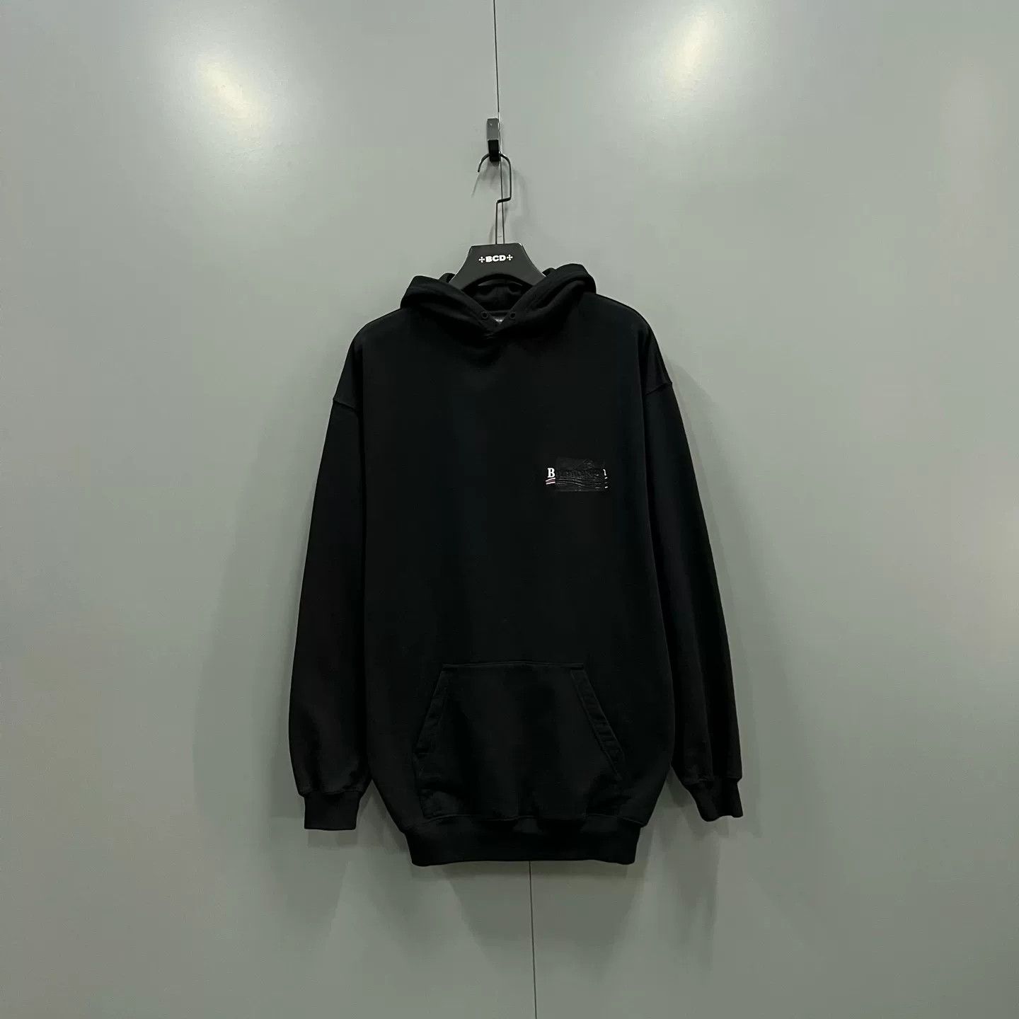 Balenciaga Balenciaga Gaffer Tape Logo Hoodie XS Size US XS / EU 42 / 0 - 2 Thumbnail
