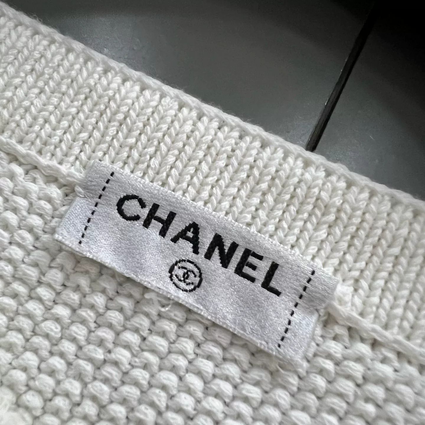 Chanel Chanel Embroidered Double C Knit Top 36 Size XS / US 0-2 / IT 36-38 - 4 Thumbnail