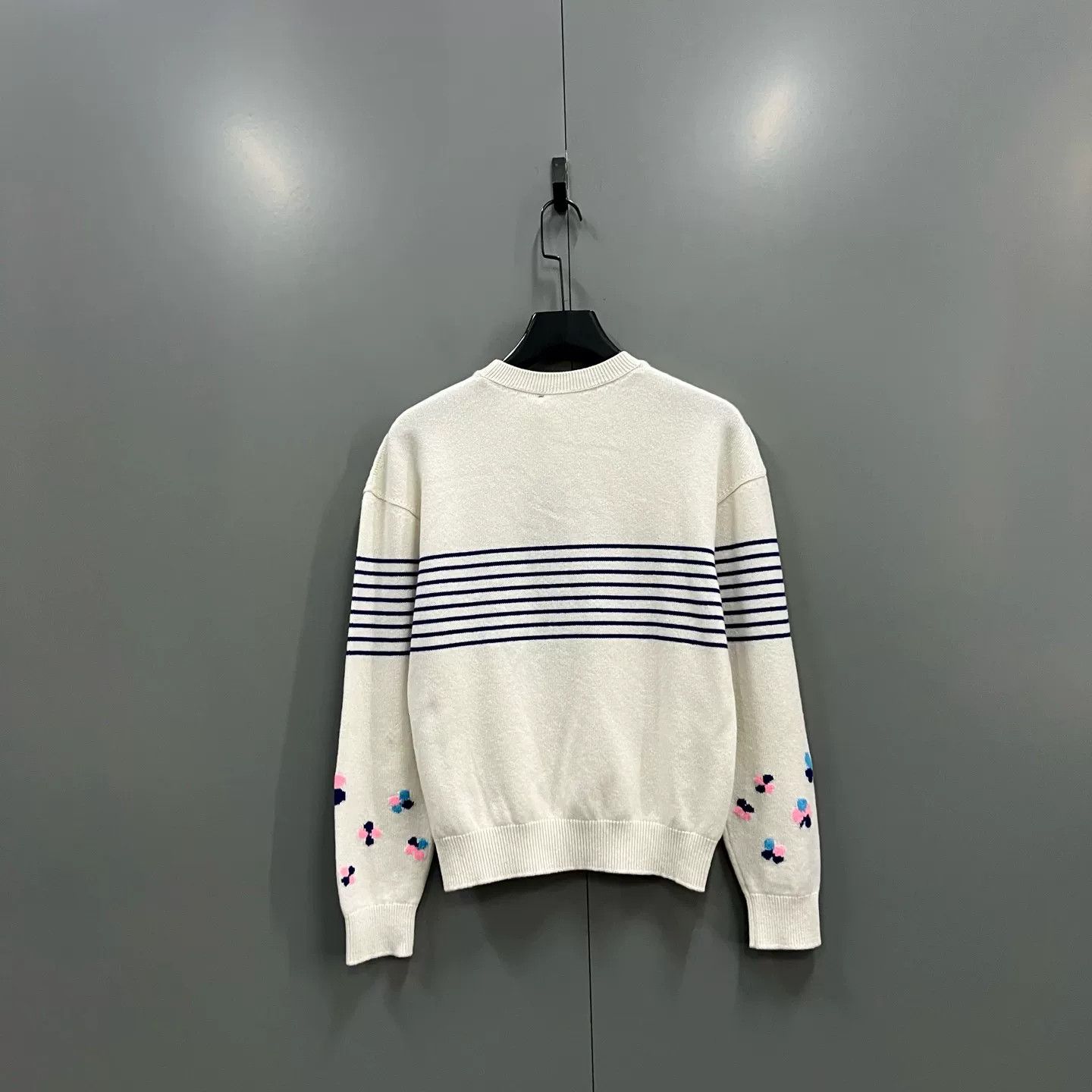 Chanel Chanel Floral Intarsia CC Logo Striped Sweater 36 Size XS / US 0-2 / IT 36-38 - 3 Thumbnail