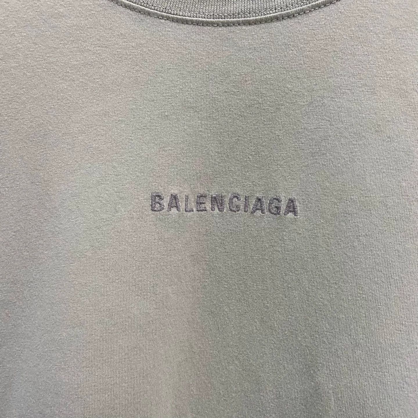 Balenciaga Balenciaga Logo Embroidered T-Shirt XL Size US XL / EU 56 / 4 - 4 Thumbnail