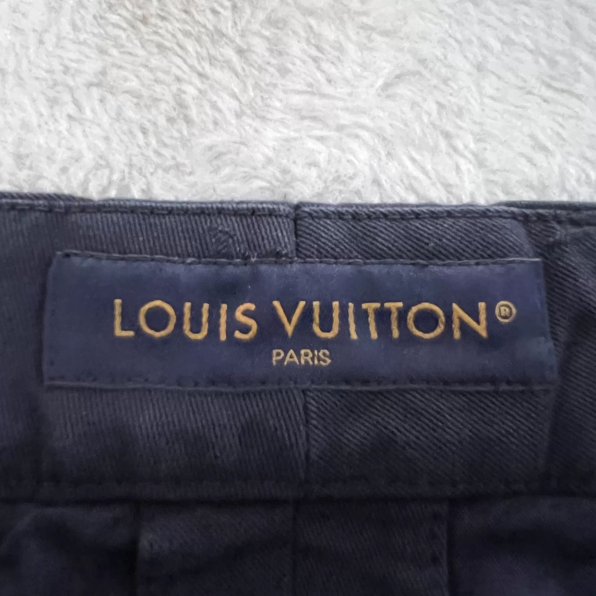 Louis Vuitton Louis Vuitton Monogram Jacquard Navy Shorts 50 Size US 34 / EU 50 - 4 Thumbnail