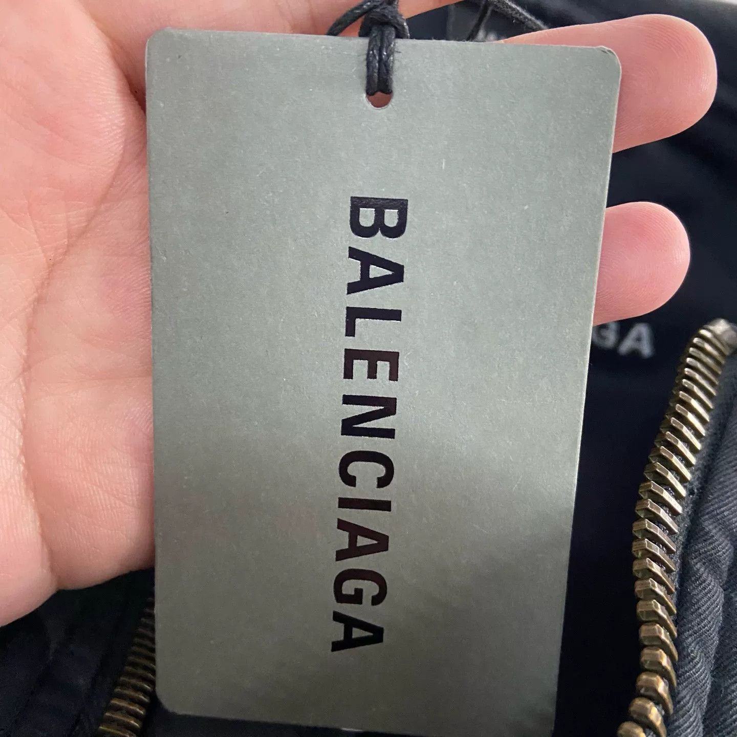 Balenciaga Balenciaga Back Logo Hooded Bomber Jacket S Size US S / EU 44-46 / 1 - 6 Thumbnail