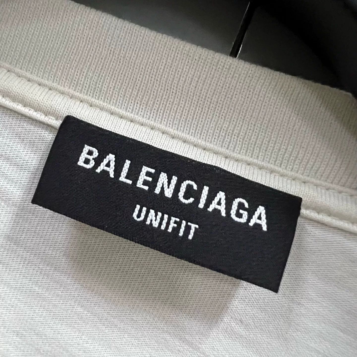 Balenciaga Balenciaga Circular Fashion Logo T-Shirt XXS Size US XXS / EU 40 - 4 Thumbnail