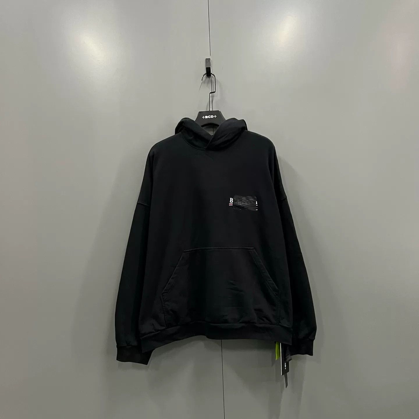 Balenciaga Balenciaga Tape Logo Hoodie Size 1 Size US S / EU 44-46 / 1 - 2 Thumbnail