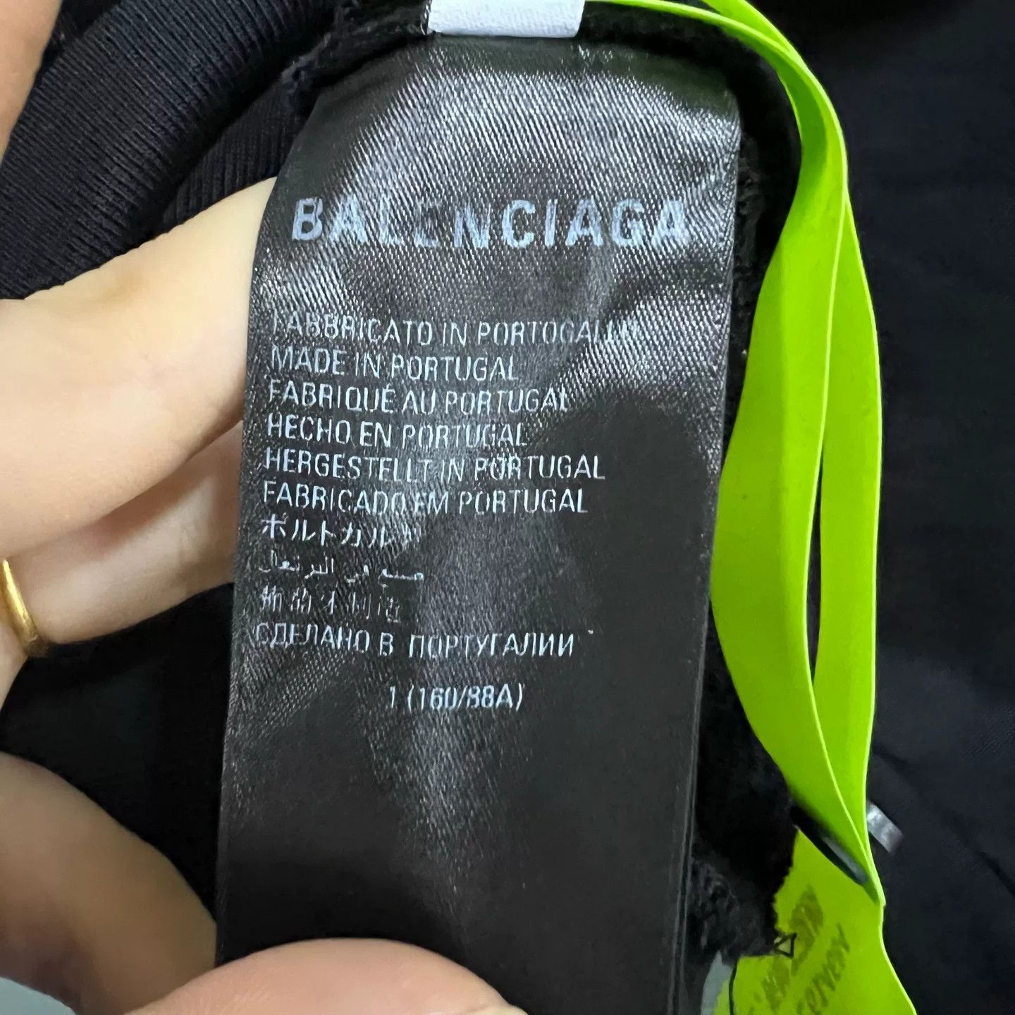 Balenciaga Balenciaga Tape Logo Hoodie Size 1 Size US S / EU 44-46 / 1 - 5 Thumbnail