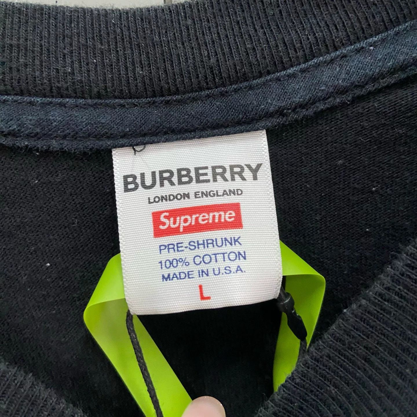 Burberry × Supreme Supreme x Burberry Box Logo Tee Size L Size US L / EU 52-54 / 3 - 5 Thumbnail