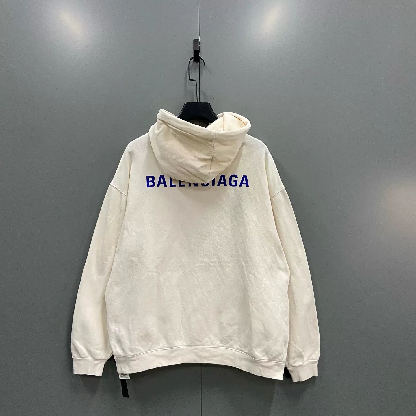Balenciaga Balenciaga Logo Print Hoodie L Size US L / EU 52-54 / 3 - 3 Thumbnail