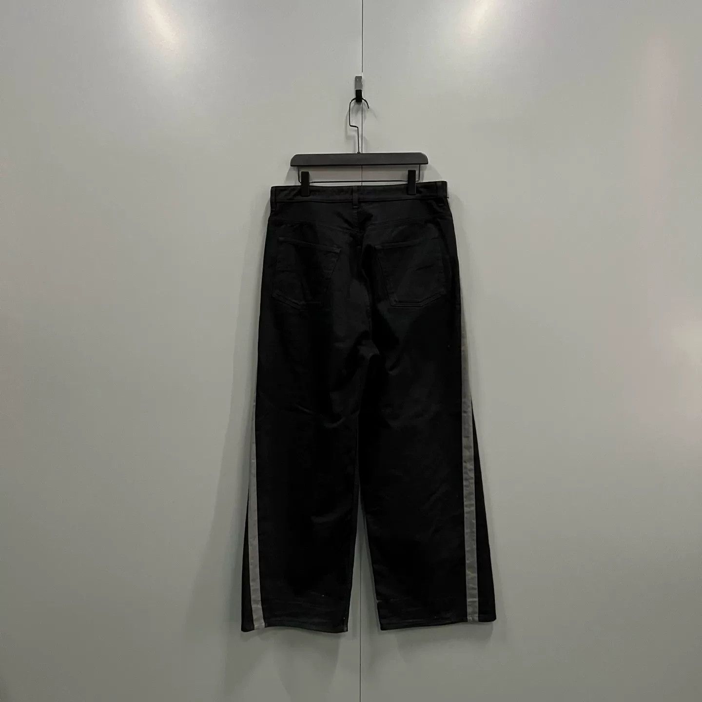 Balenciaga Balenciaga x Under Armour Logo Side Stripe Denim Jeans XS Size US 28 / EU 44 - 3 Thumbnail