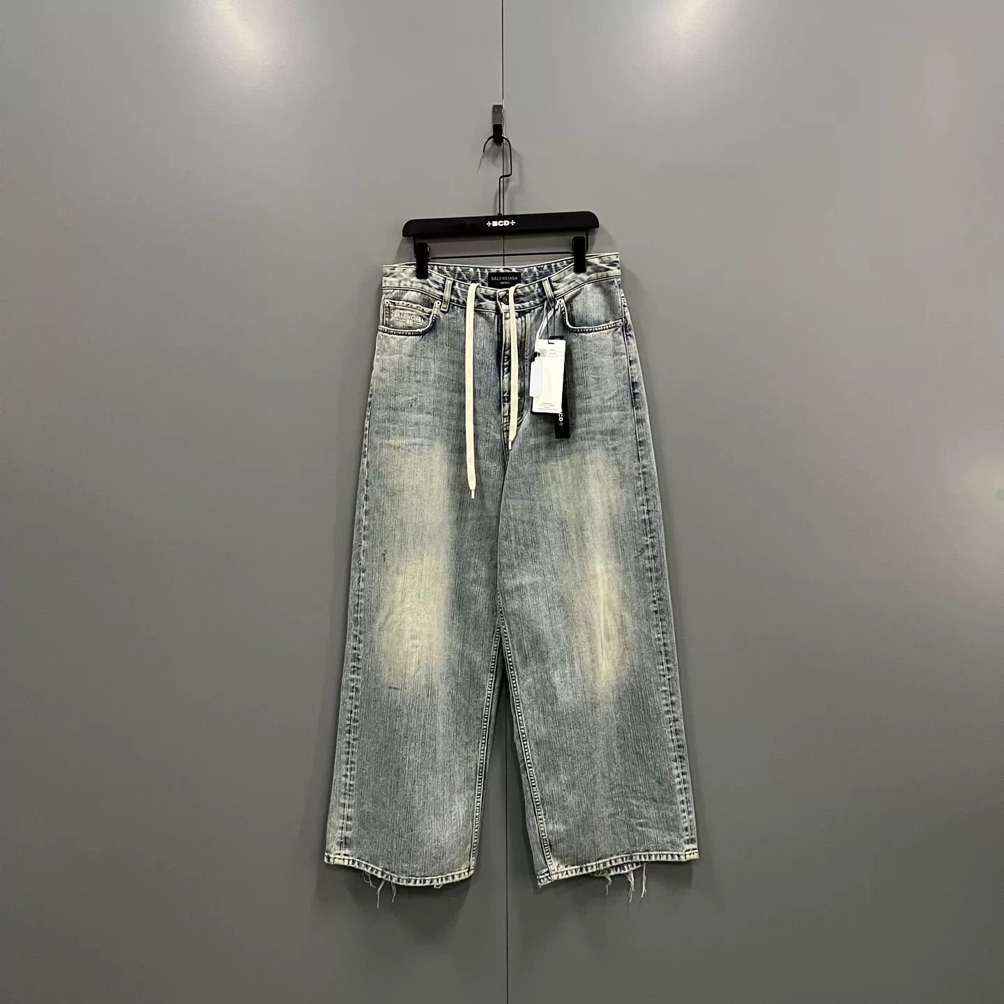 Balenciaga Balenciaga Washed Drawstring Wide Denim Size S Size US 30 / EU 46 - 2 Thumbnail