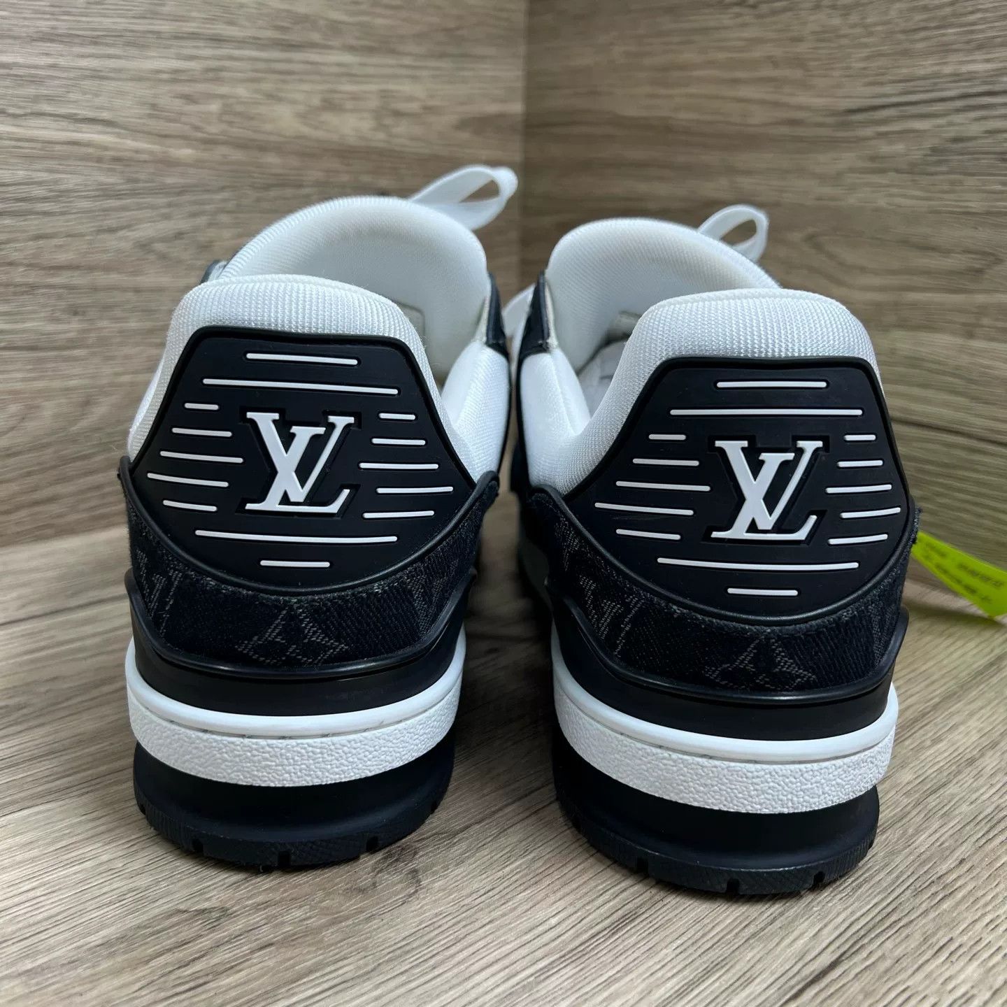 Louis Vuitton Louis Vuitton Monogram Denim Trainer Sneakers 43 Size US 10 / EU 43 - 5 Thumbnail
