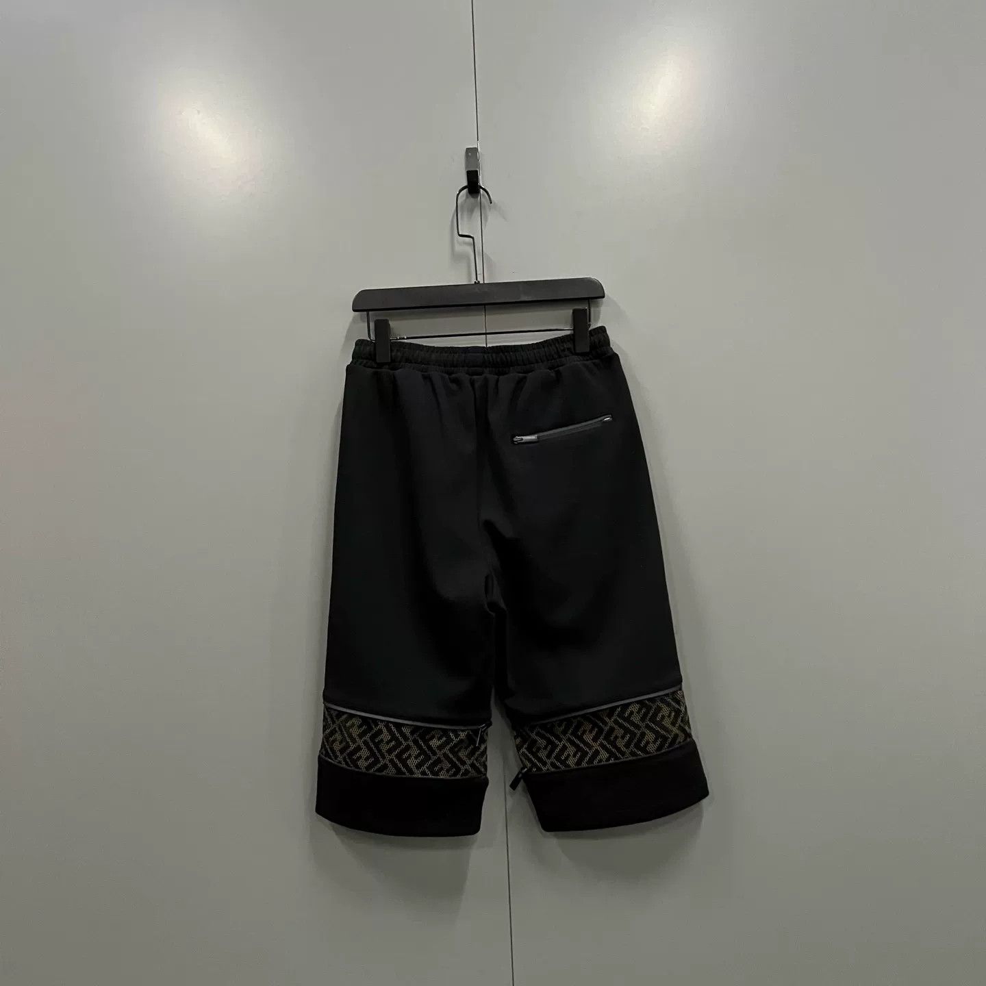 Fendi Fendi FF Logo Panel Shorts 44 Size US 28 / EU 44 - 3 Thumbnail
