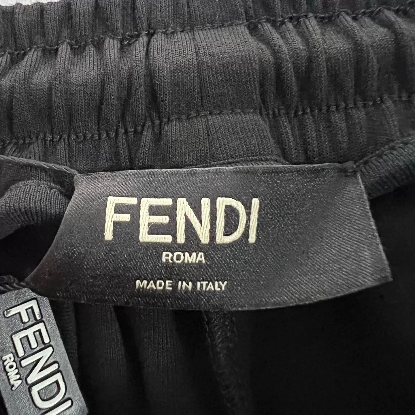 Fendi Fendi FF Logo Panel Shorts 44 Size US 28 / EU 44 - 4 Thumbnail