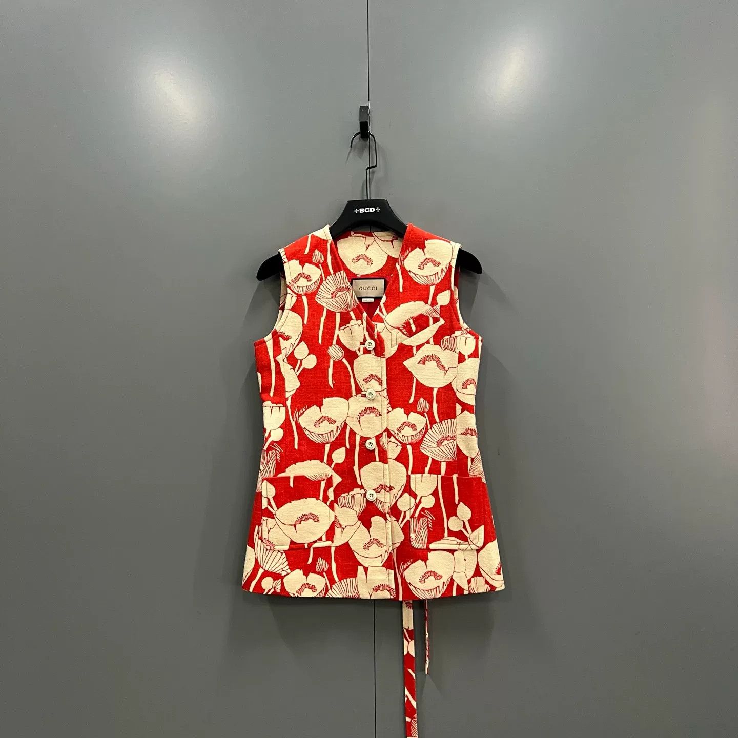 Gucci Gucci Floral Silk Sleeveless Top Size 38 Size XS / US 0-2 / IT 36-38 - 2 Thumbnail