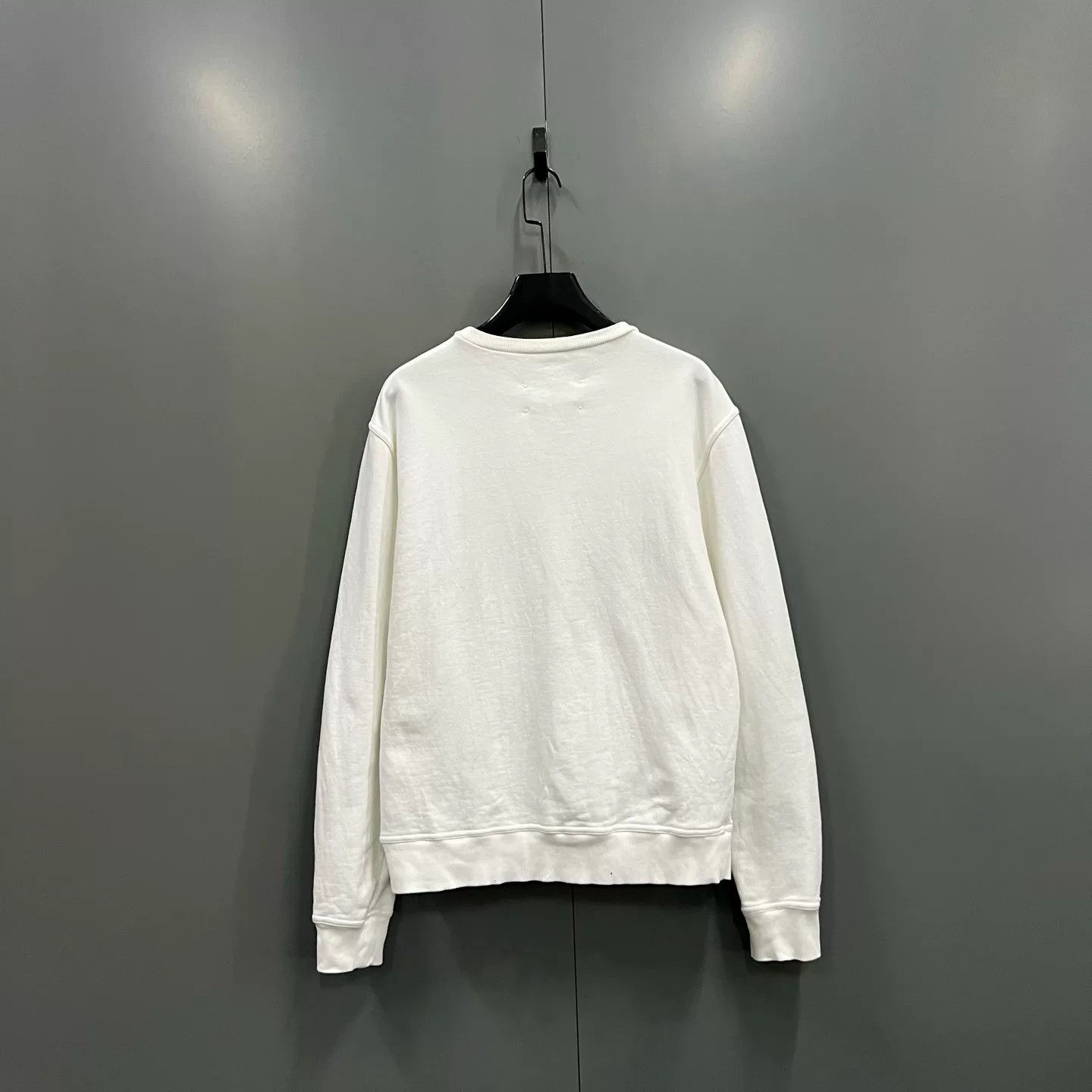 Maison Margiela Maison Margiela Inverted Logo Sweatshirt Size 50 Size US M / EU 48-50 / 2 - 3 Thumbnail