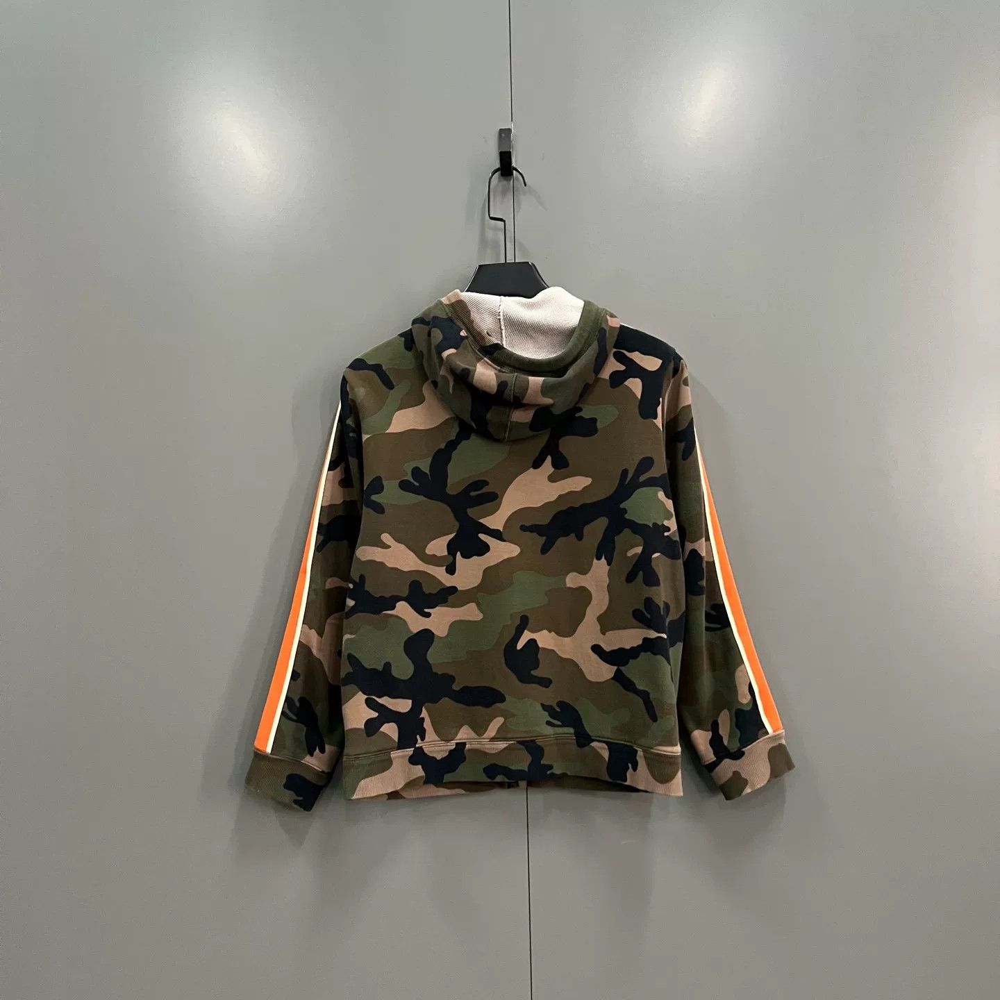 Valentino Valentino Camo Side Stripe Zip Hoodie S Size US S / EU 44-46 / 1 - 3 Thumbnail