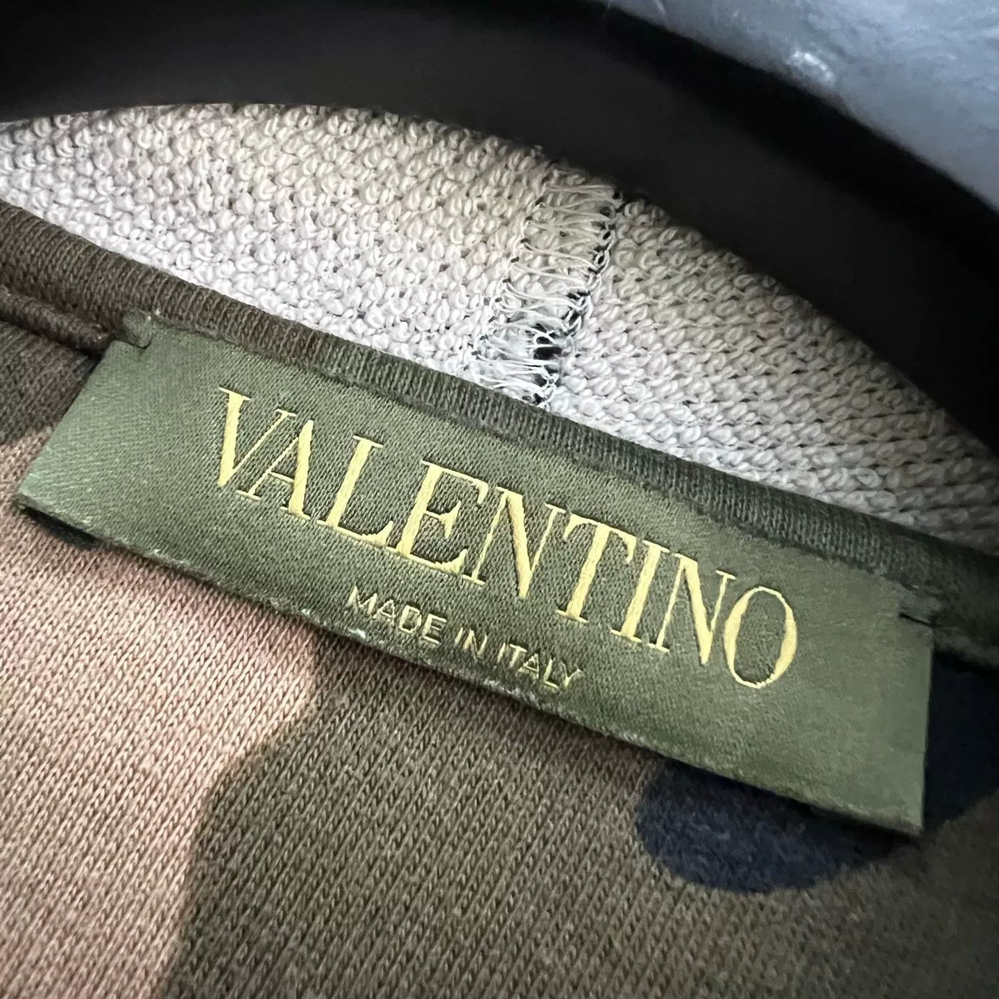 Valentino Valentino Camo Side Stripe Zip Hoodie S Size US S / EU 44-46 / 1 - 4 Thumbnail