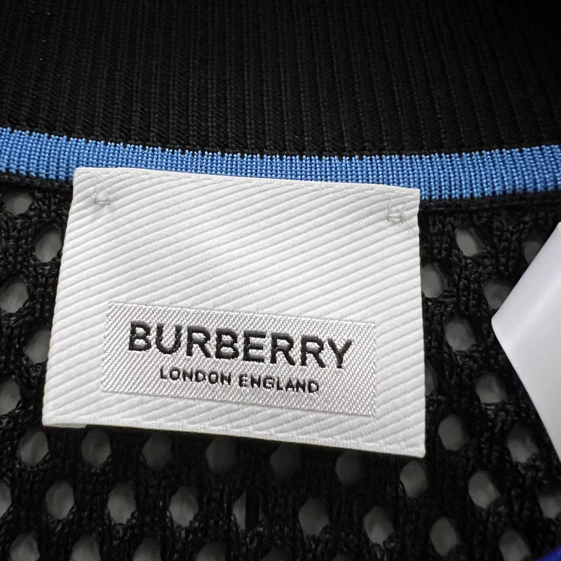 Burberry Burberry Mesh Crewneck T-Shirt S Size US S / EU 44-46 / 1 - 4 Thumbnail