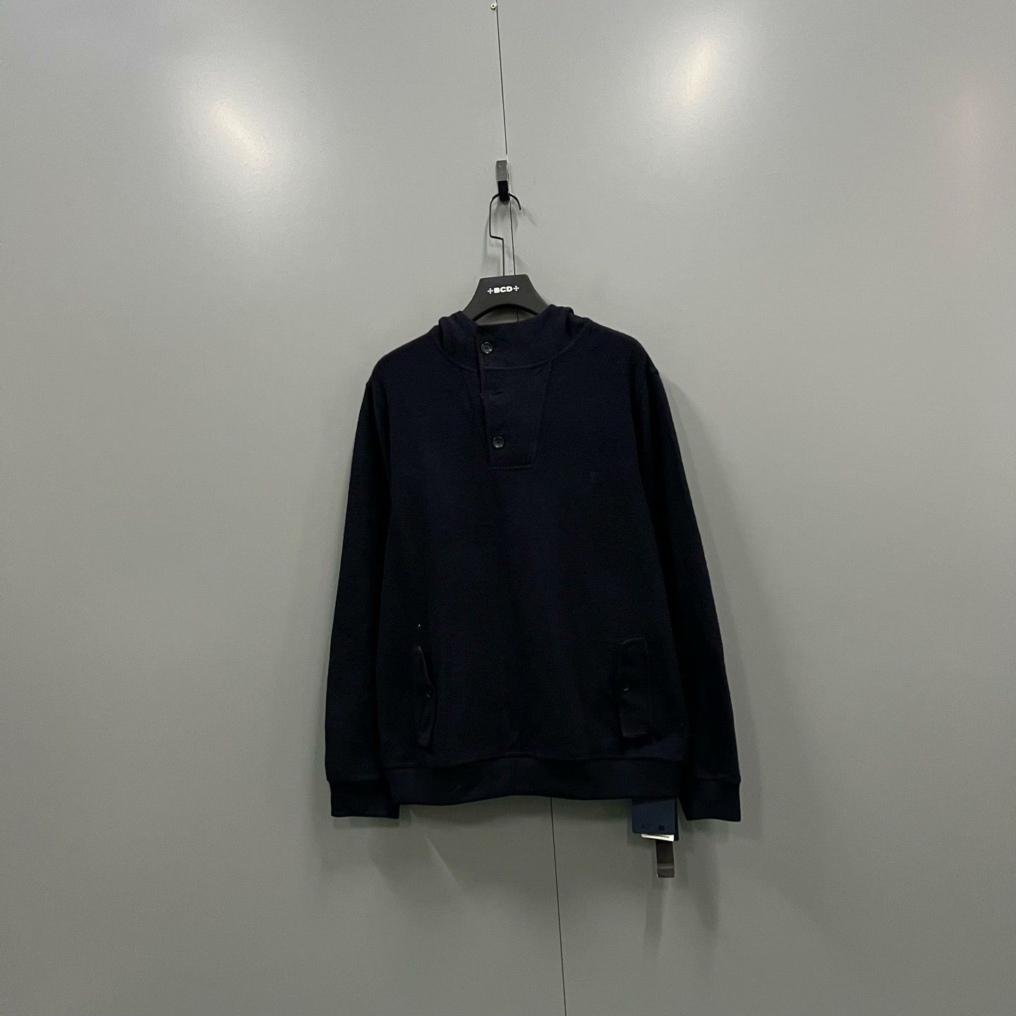 Louis Vuitton Louis Vuitton Cashmere Knit Hoodie L Size US L / EU 52-54 / 3 - 2 Thumbnail
