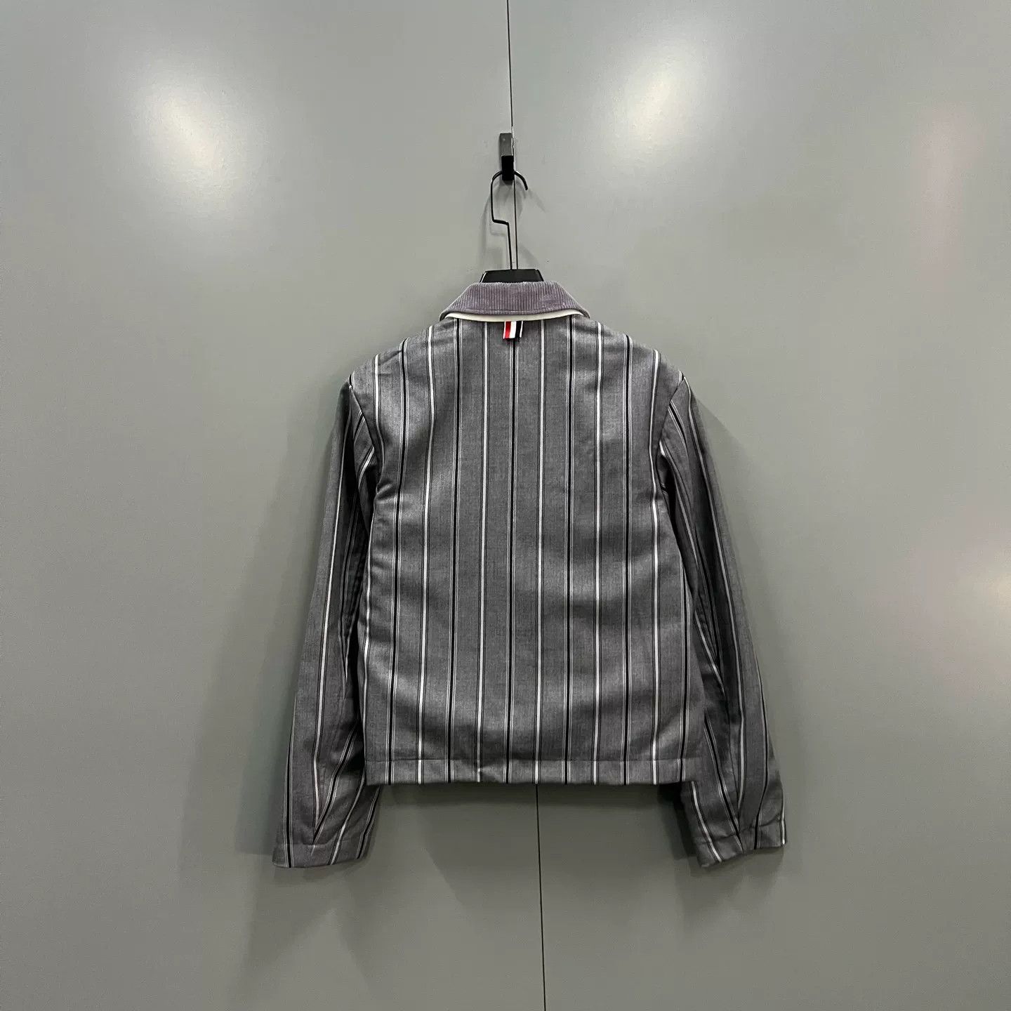 Thom Browne Thom Browne Striped Flat Hem Golf Jacket Size 0 Size US XS / EU 42 / 0 - 3 Thumbnail