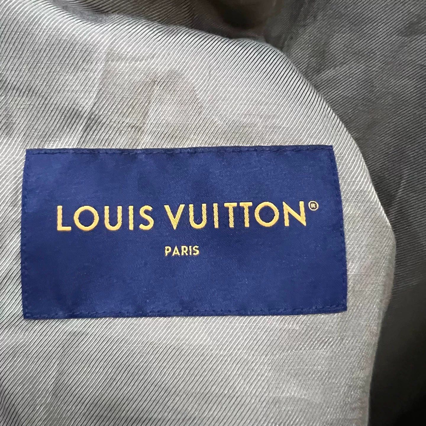 Louis Vuitton Louis Vuitton x Nigo Monogram Leather Baseball Shirt 48 Size US M / EU 48-50 / 2 - 4 Thumbnail