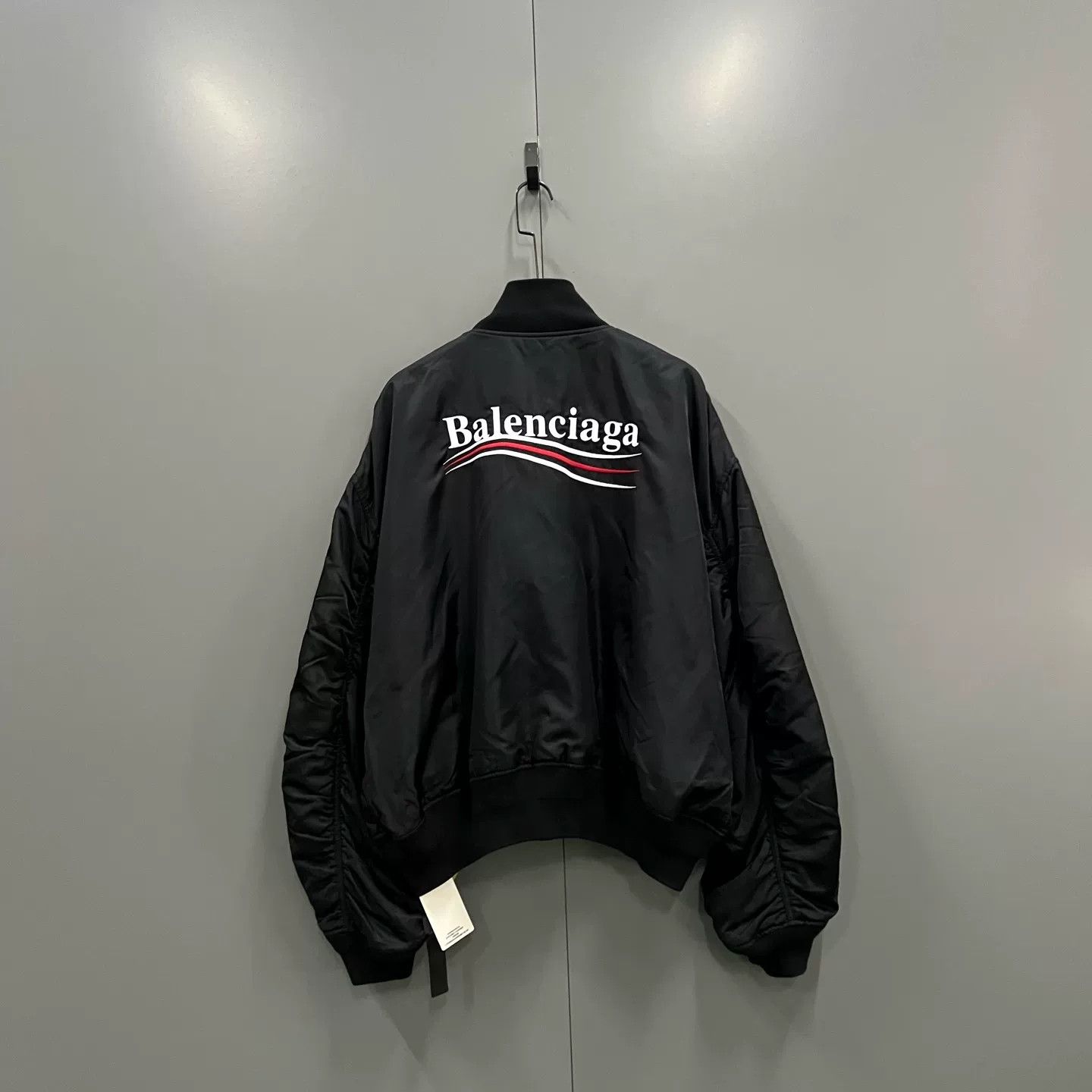 Balenciaga Balenciaga Political Campaign Bomber Jacket XXS Size US XXS / EU 40 - 3 Thumbnail