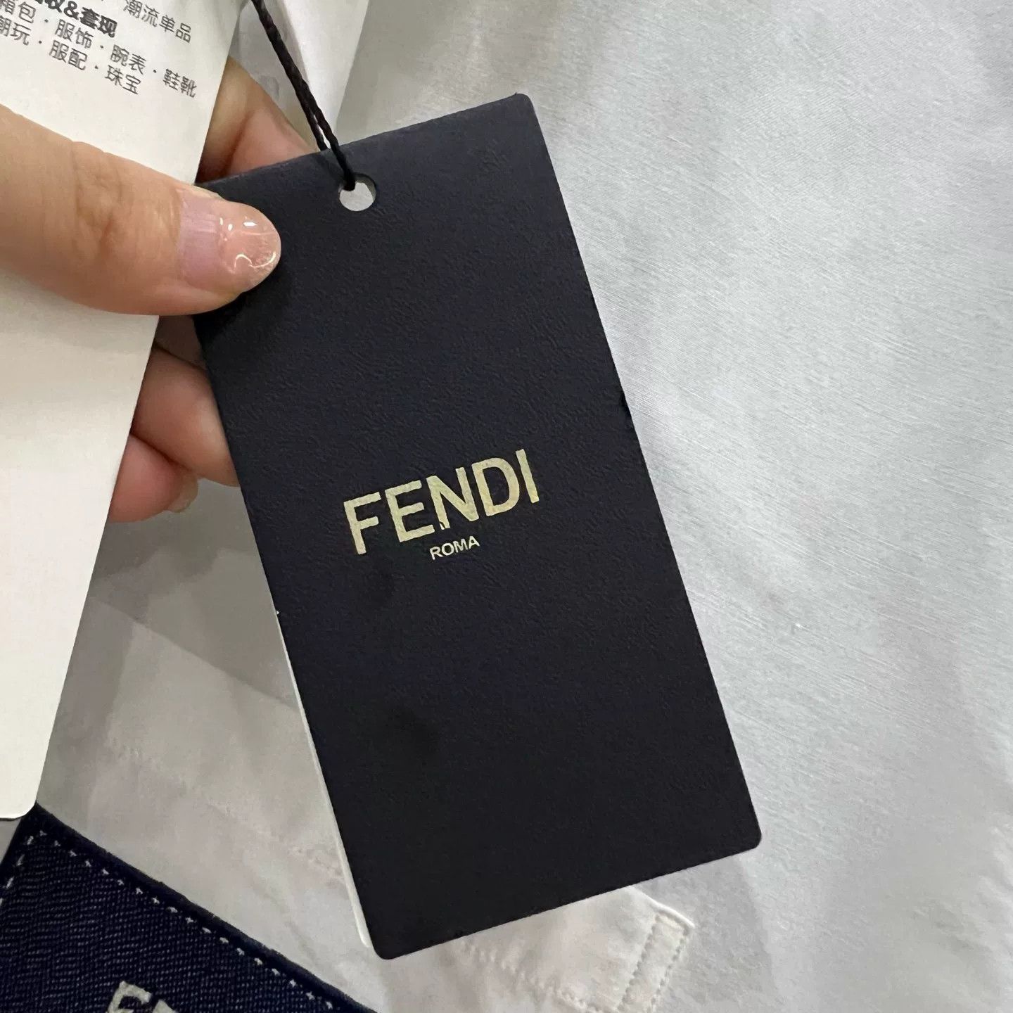 Fendi Fendi Logo Patch Cotton Silk Button Up Shirt 41 Size US L / EU 52-54 / 3 - 5 Thumbnail