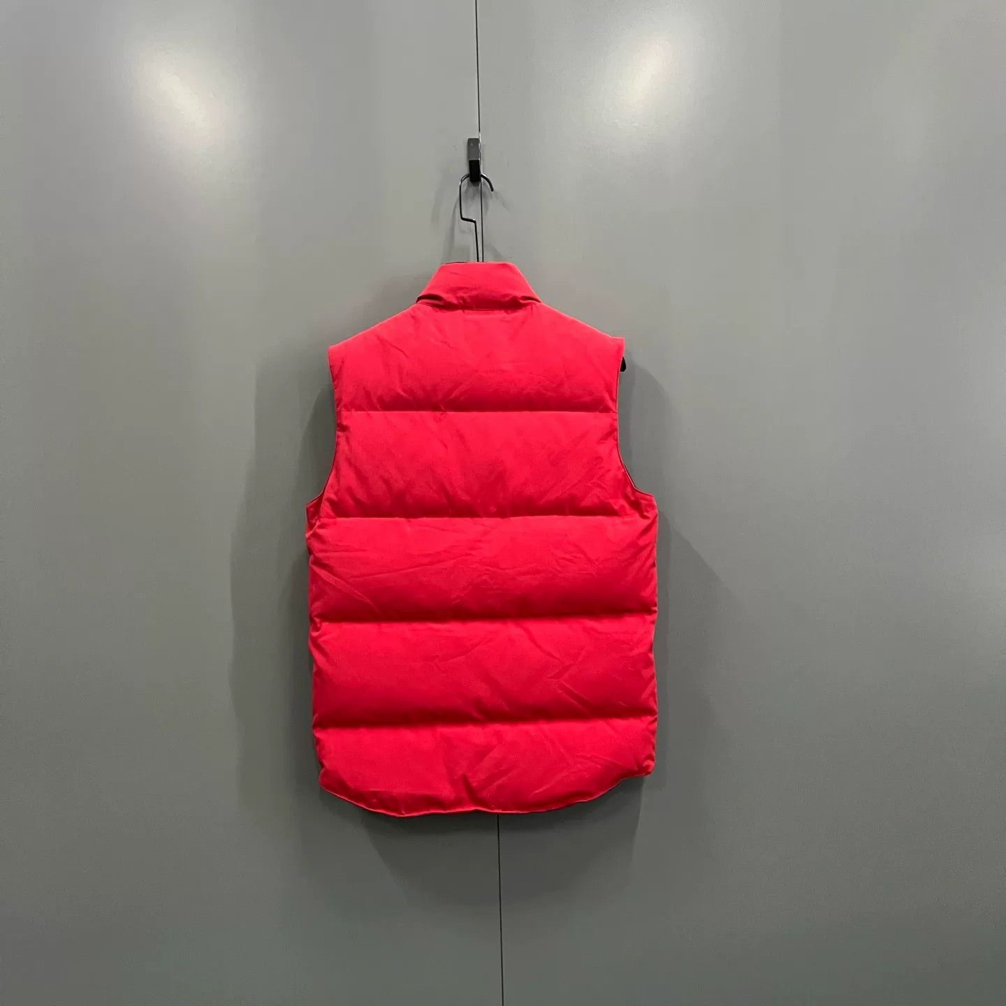 Canada Goose Canada Goose Red Freestyle Down Vest S Size US S / EU 44-46 / 1 - 3 Thumbnail