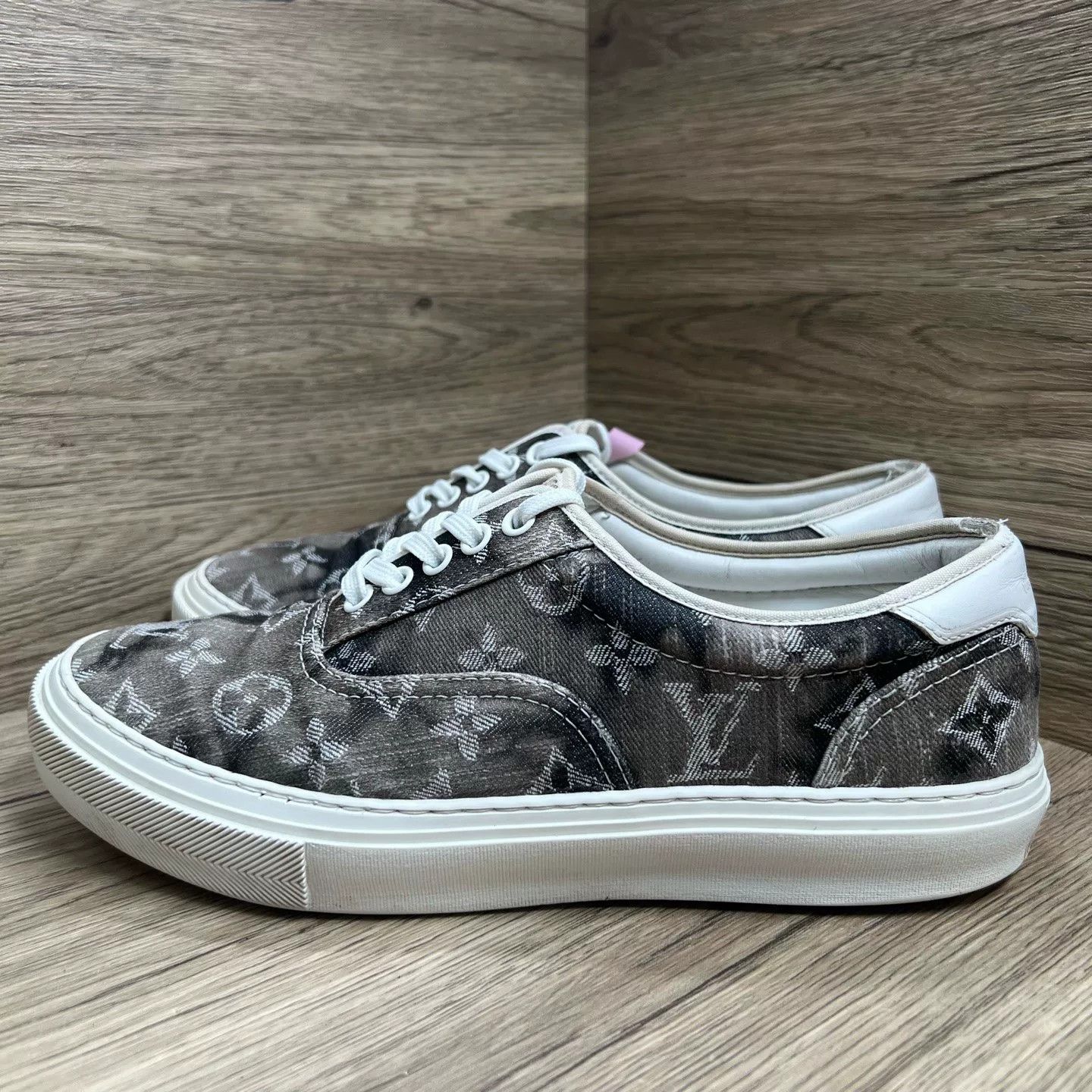 Louis Vuitton Louis Vuitton Monogram Trocadero Sneakers 40 Size US 7 / EU 40 - 2 Thumbnail