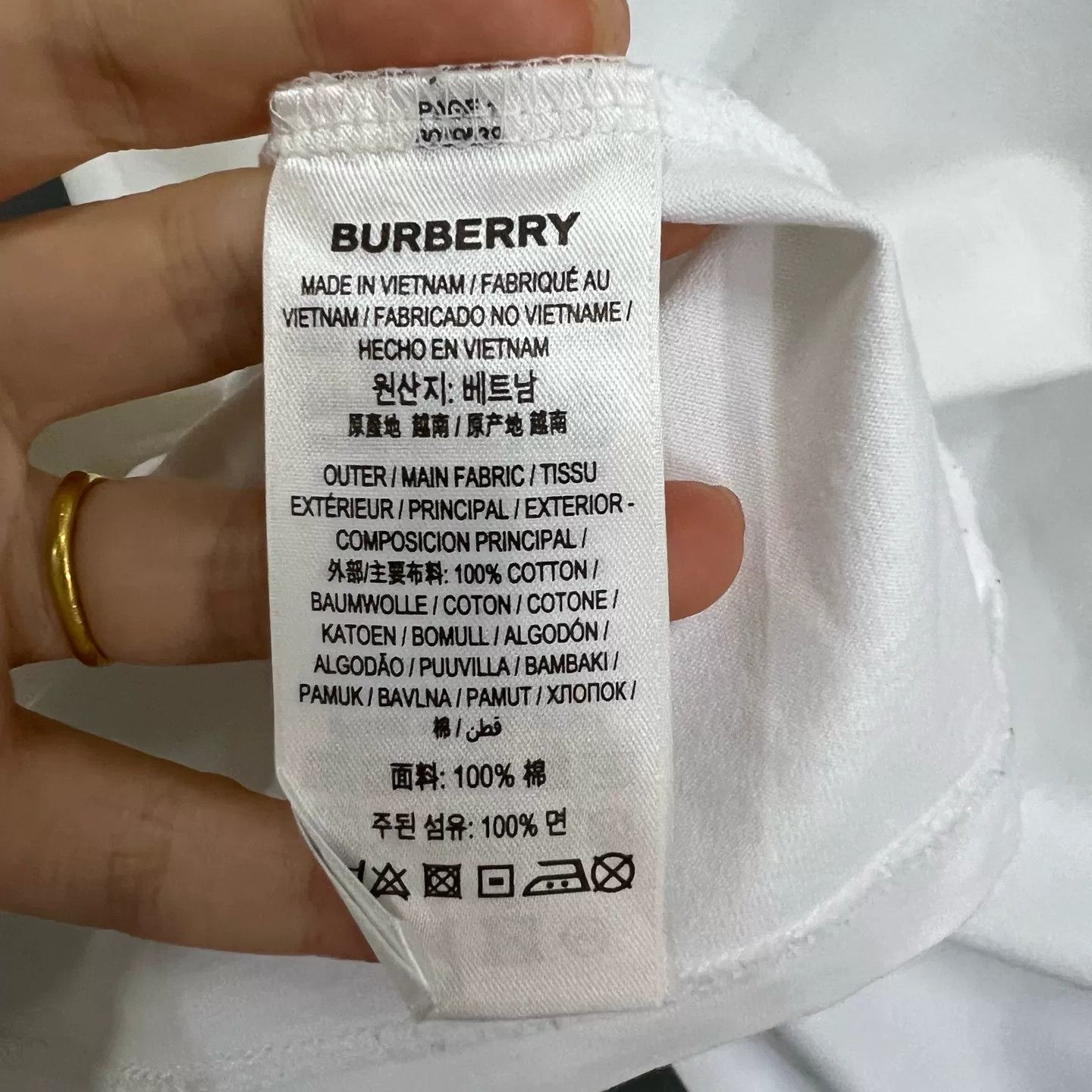 Burberry Burberry Stripe Collar Logo T-Shirt Size XL Size US XL / EU 56 / 4 - 5 Thumbnail