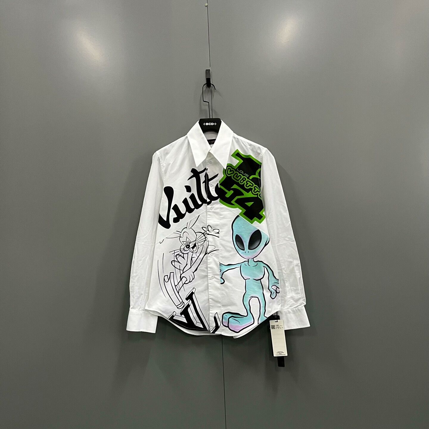 Louis Vuitton Louis Vuitton Alien Graphic Shirt M Size US M / EU 48-50 / 2 - 2 Thumbnail