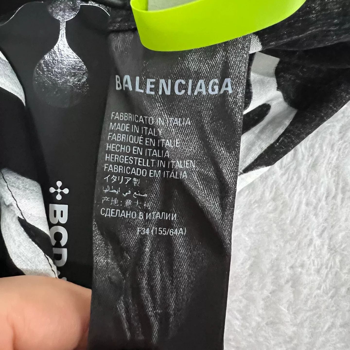 Balenciaga Balenciaga Script Logo Shorts FR 34 Size 25" / US 0 / IT 36 - 6 Thumbnail