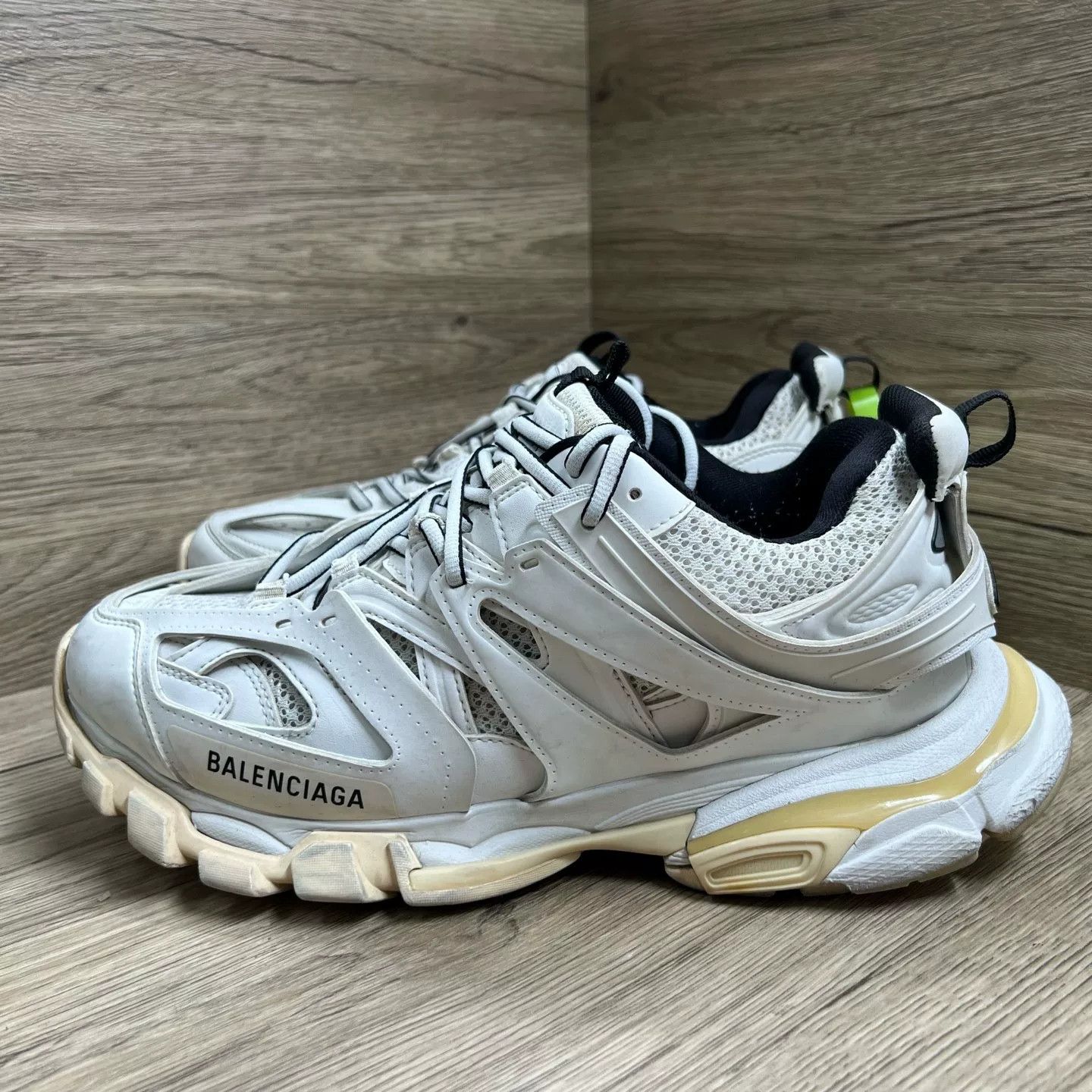 Balenciaga Balenciaga White Track Sneakers 42 Size US 9 / EU 42 - 2 Thumbnail
