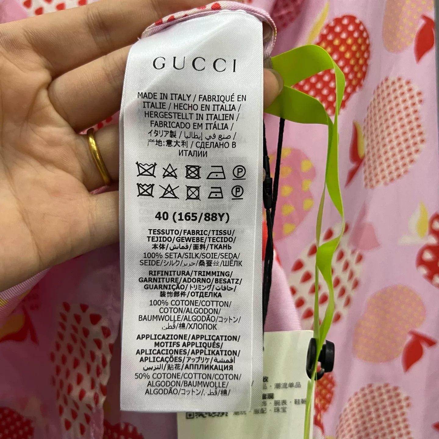 Gucci Gucci Heart Apple Print Silk Shirt Size 40 Size S / US 4 / IT 40 - 6 Thumbnail