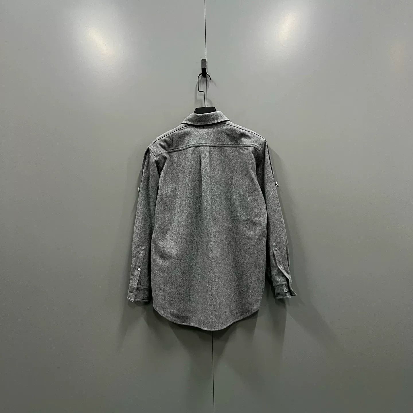 Burberry Burberry Gray Wool Embroidered Shirt UK 34 Size US XS / EU 42 / 0 - 3 Thumbnail