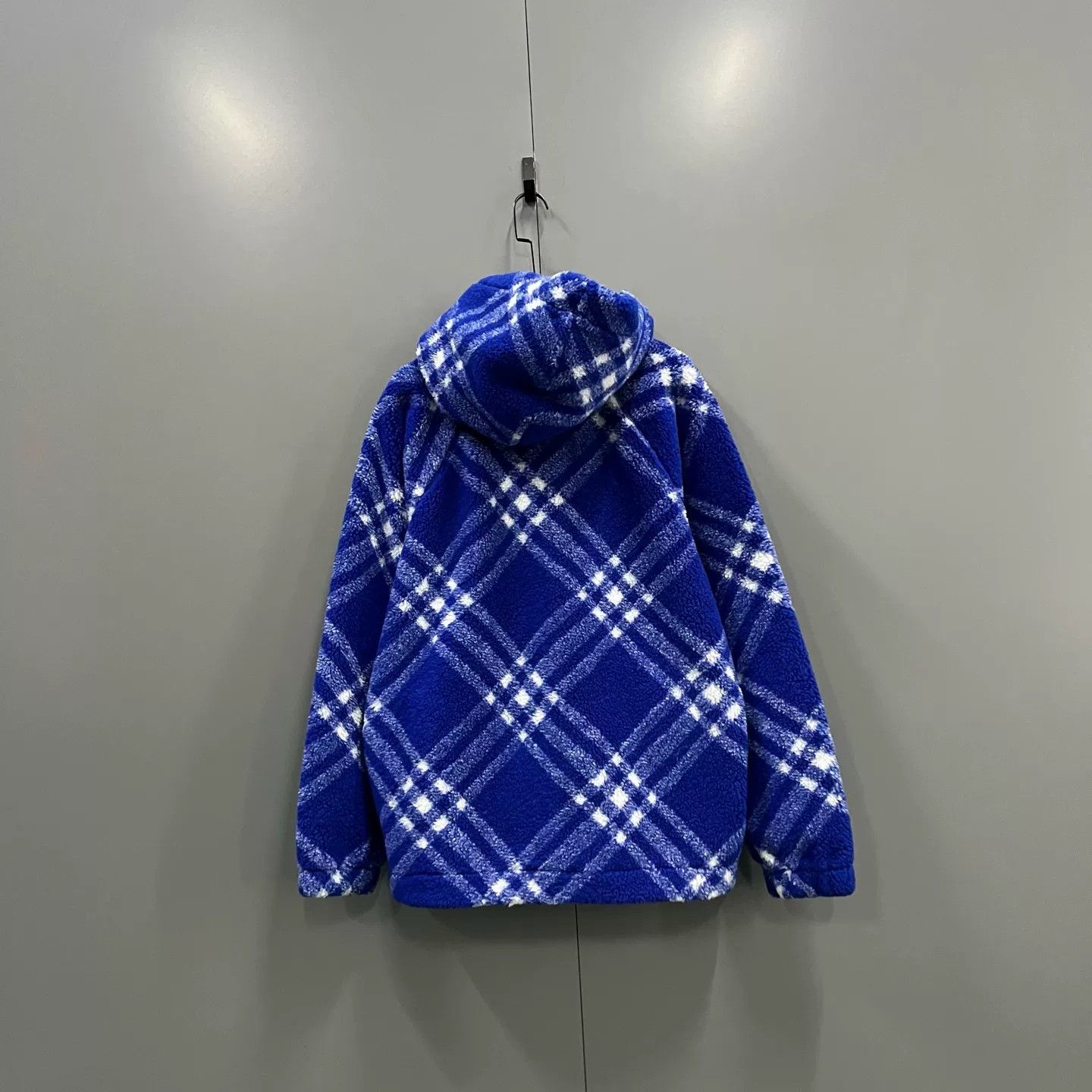 Burberry Burberry Blue Check Fleece Hoodie Size M Size US M / EU 48-50 / 2 - 3 Thumbnail