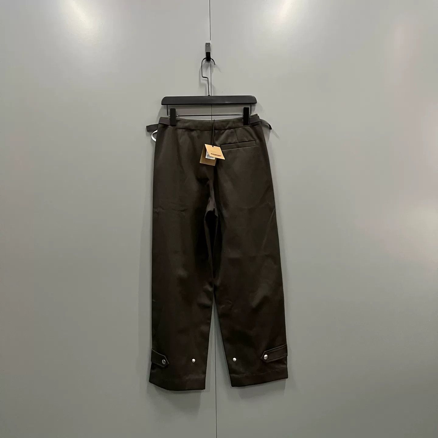 Burberry Burberry Buckle Detail Pleated Trousers 34 Size US 34 / EU 50 - 3 Thumbnail