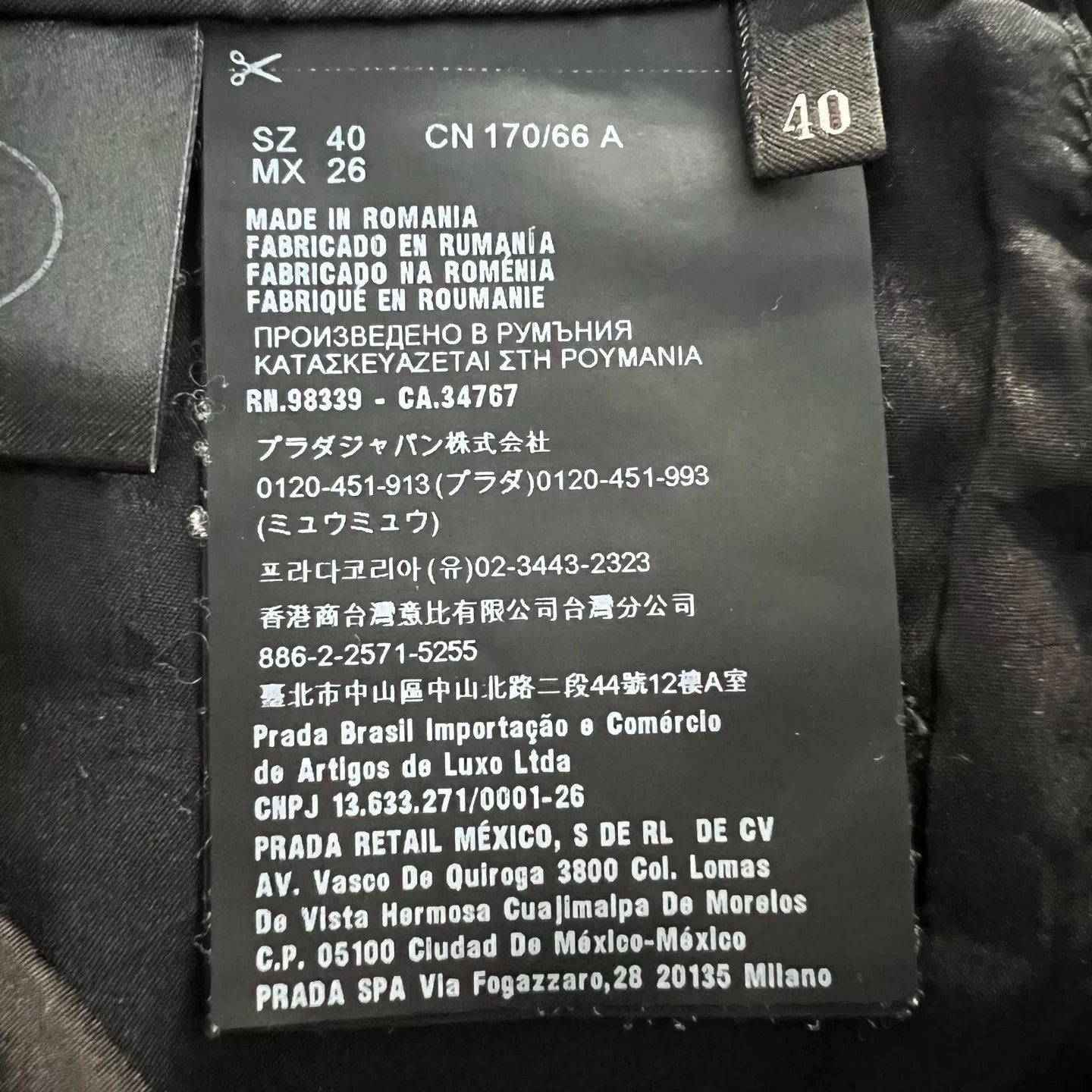 Prada Prada Triangle Logo Nylon Pants US 26 Size US 26 / EU 42 - 5 Thumbnail
