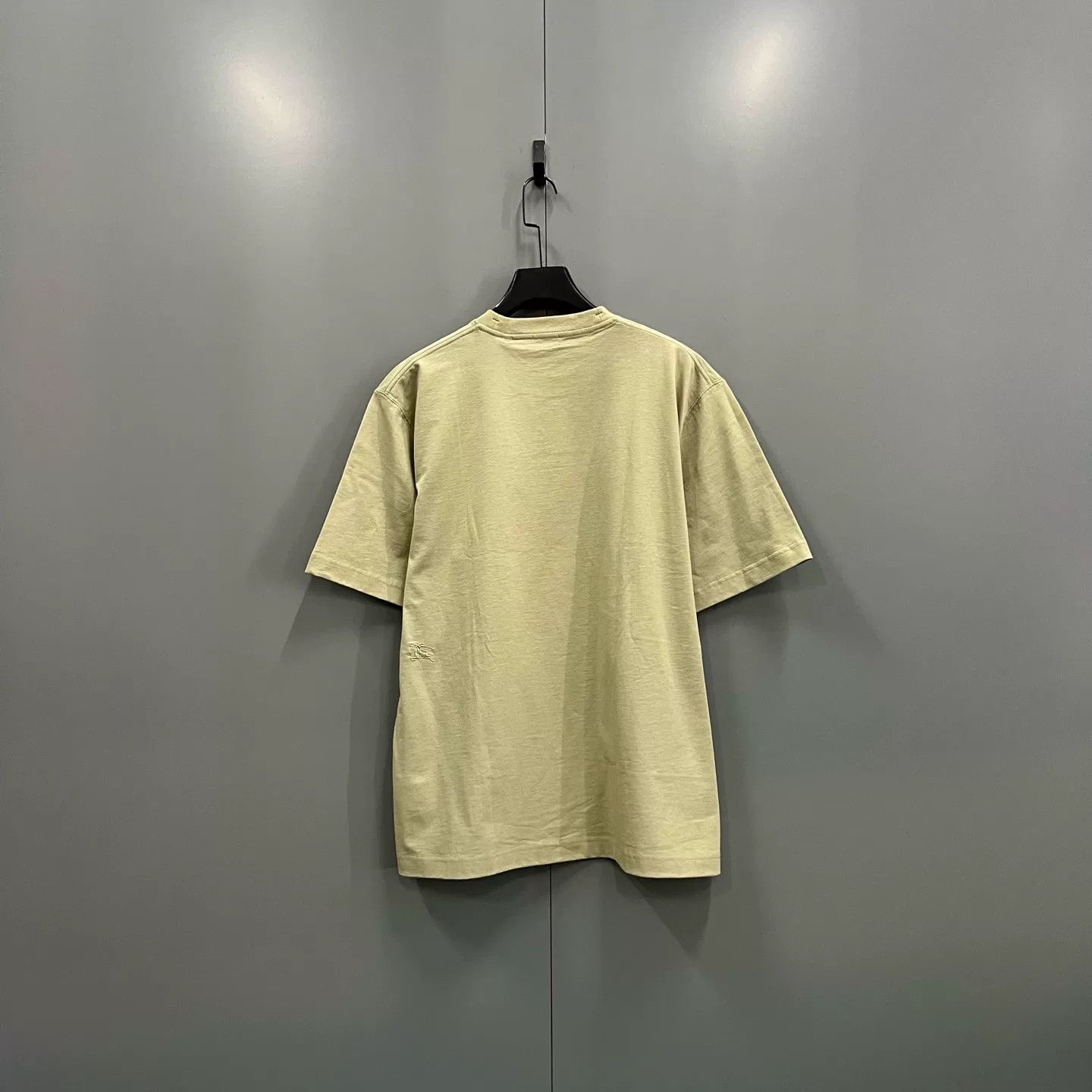 Burberry Burberry Sage Green Knight Embroidery T-Shirt XXS Size US XXS / EU 40 - 3 Thumbnail