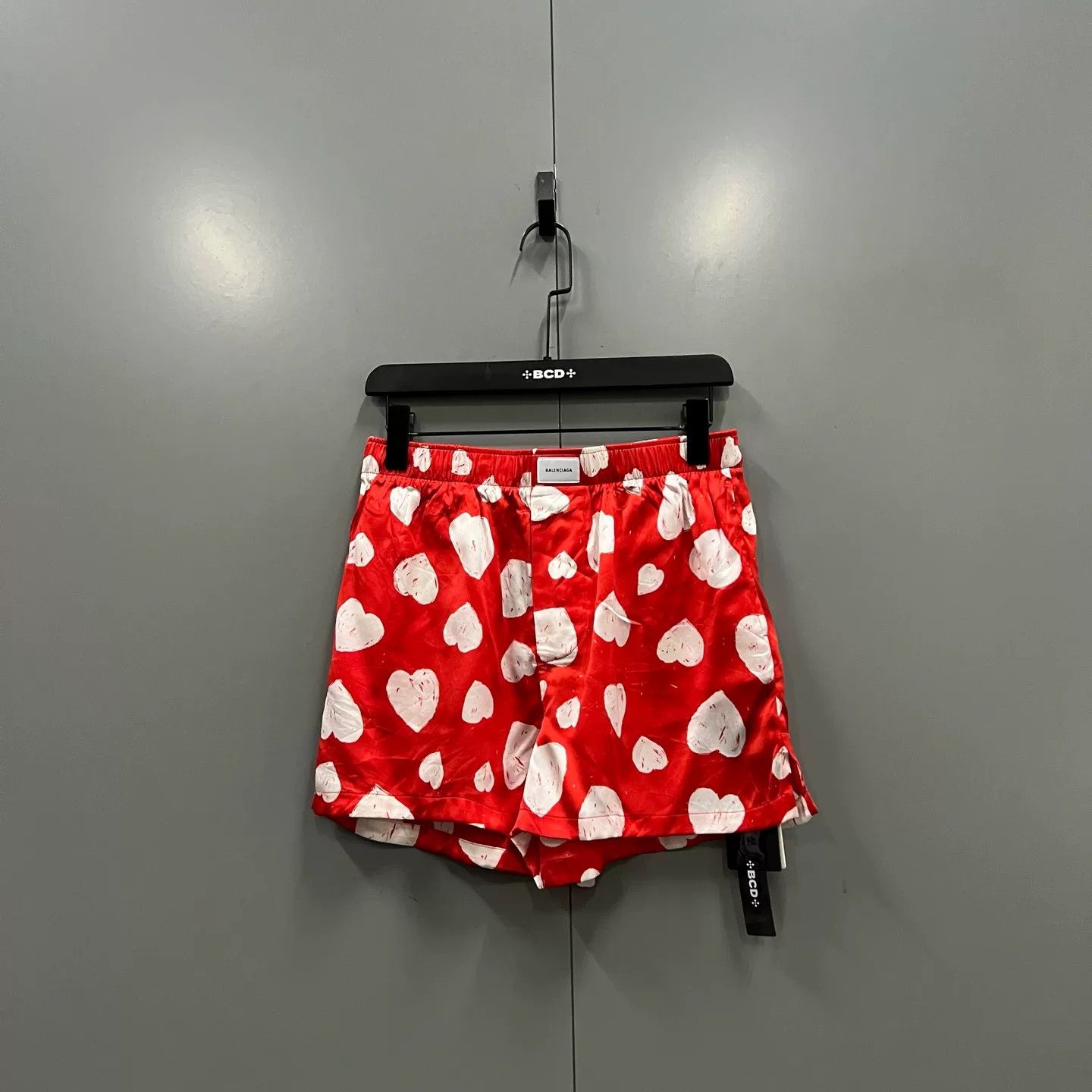 Balenciaga Balenciaga Heart Print Silk Shorts 36 Size 26" / US 2 / IT 38 - 2 Thumbnail