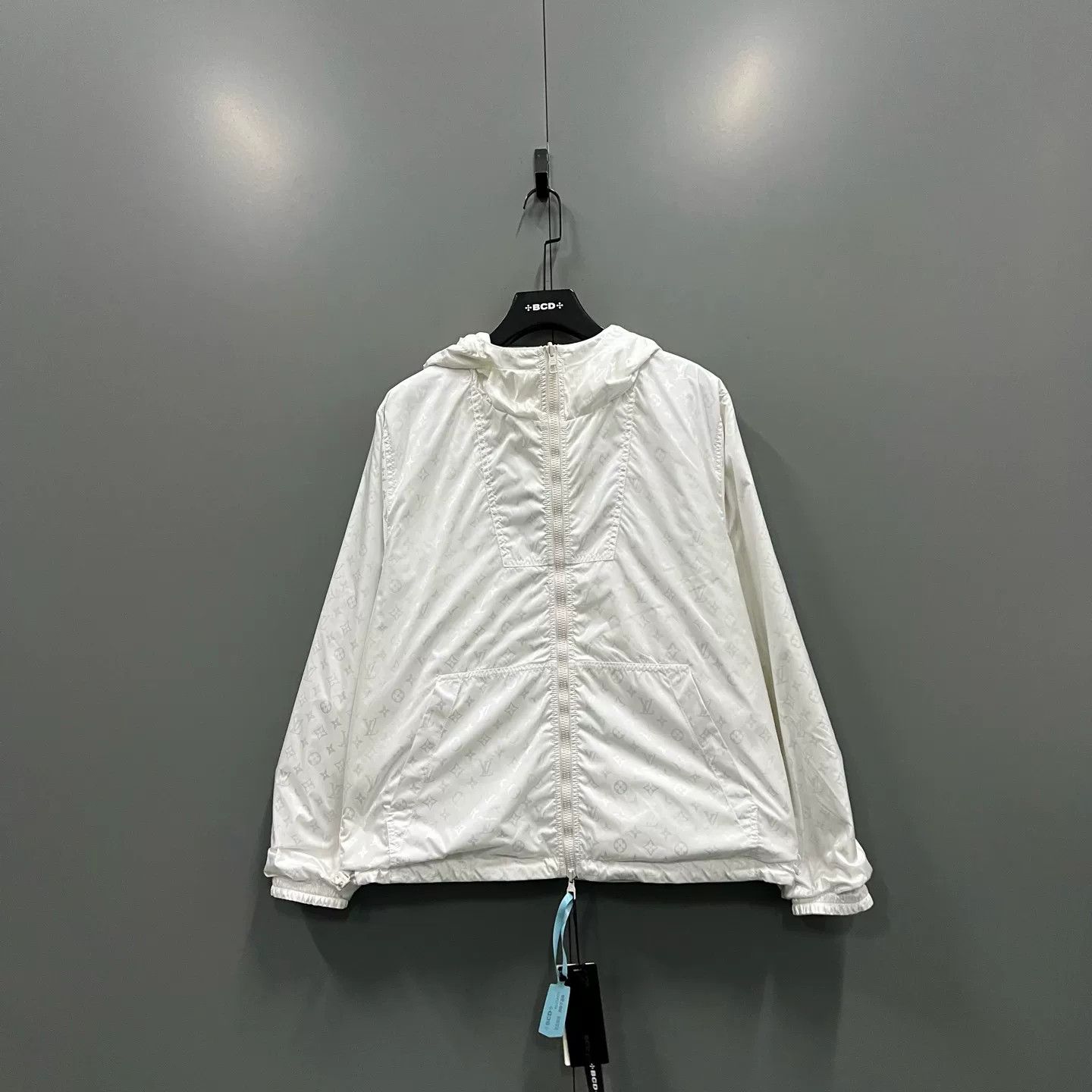Louis Vuitton Louis Vuitton Reversible Monogram Windbreaker EU 52 Size US L / EU 52-54 / 3 - 4 Thumbnail