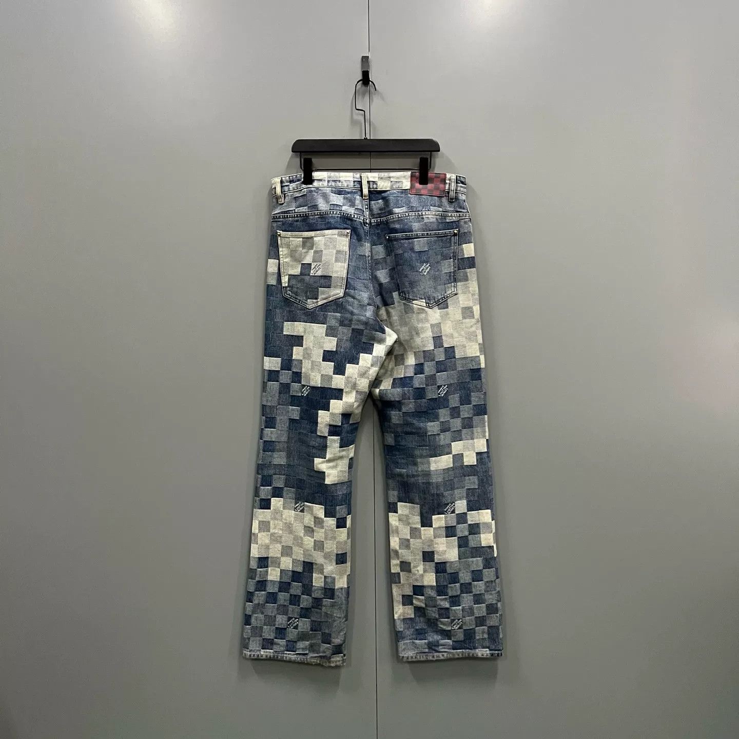 Louis Vuitton Louis Vuitton Pharrell Damier Mosaic Denim Pants 33 Size US 33 - 3 Thumbnail