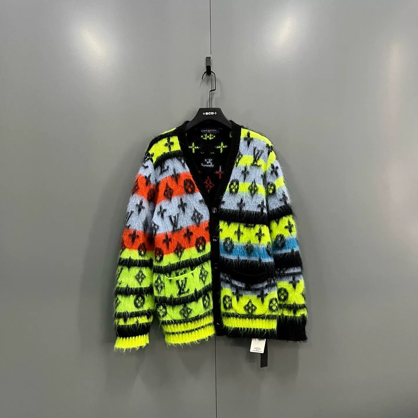 Louis Vuitton Louis Vuitton Multi Monogram Mohair Cardigan XL Size US XL / EU 56 / 4 - 2 Thumbnail