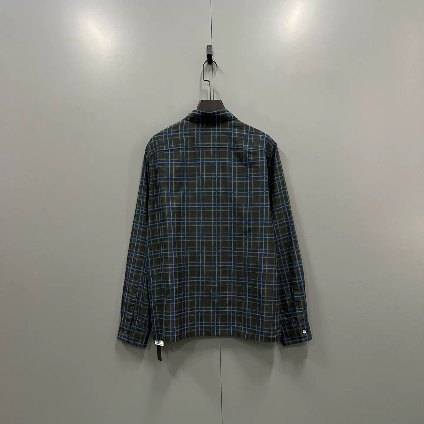 Loewe Loewe Plaid Silk Blend Button Up Shirt 41 Size US L / EU 52-54 / 3 - 3 Thumbnail