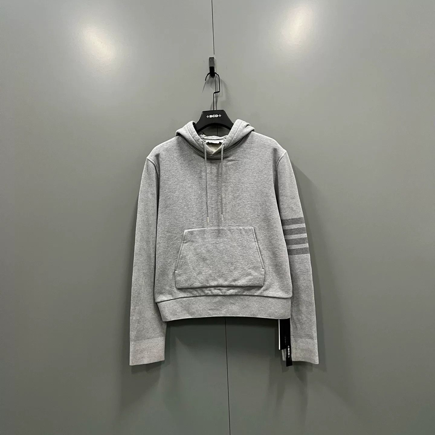 Thom Browne Thom Browne 4-Bar Gray Hoodie Size 2 Size US M / EU 48-50 / 2 - 2 Thumbnail