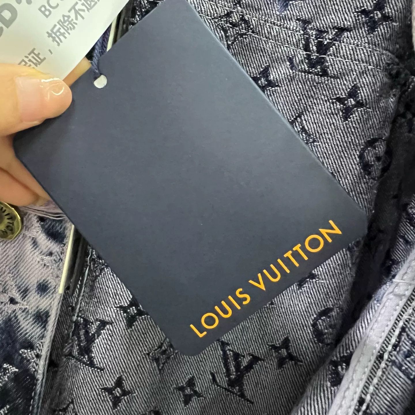 Louis Vuitton Louis Vuitton Monogram Distressed Denim Jacket 50 Size US M / EU 48-50 / 2 - 5 Thumbnail