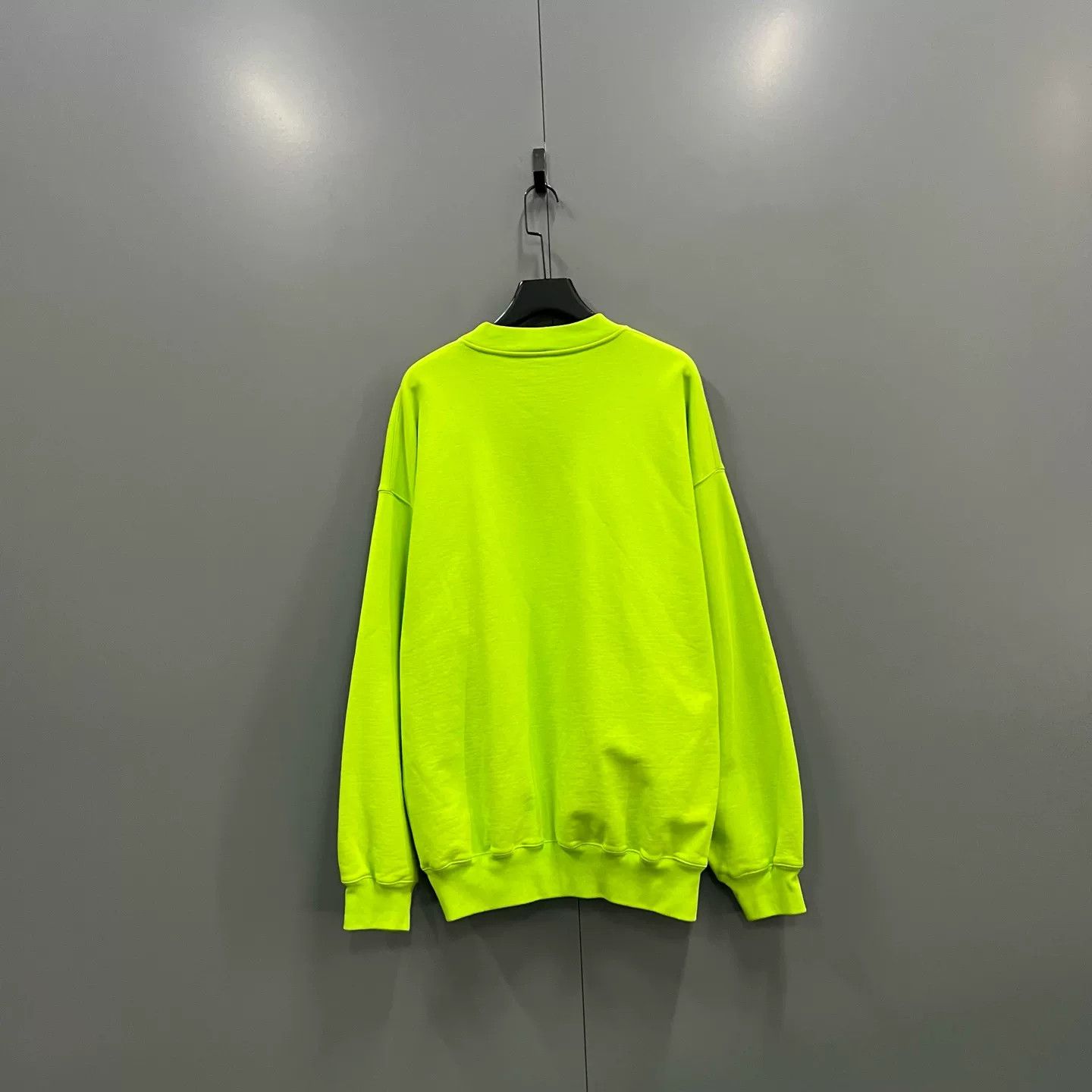 Balenciaga Balenciaga Neon Green Logo Sweatshirt S Size US S / EU 44-46 / 1 - 3 Thumbnail