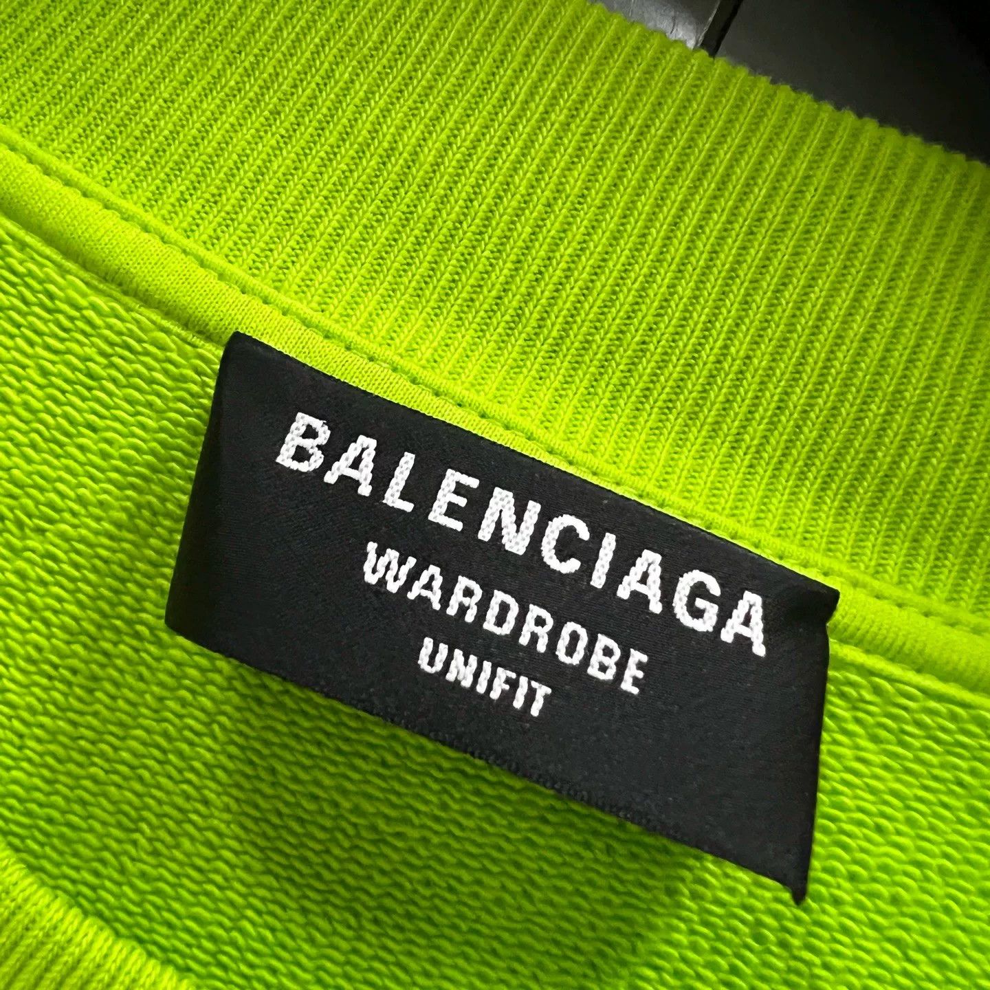 Balenciaga Balenciaga Neon Green Logo Sweatshirt S Size US S / EU 44-46 / 1 - 4 Thumbnail