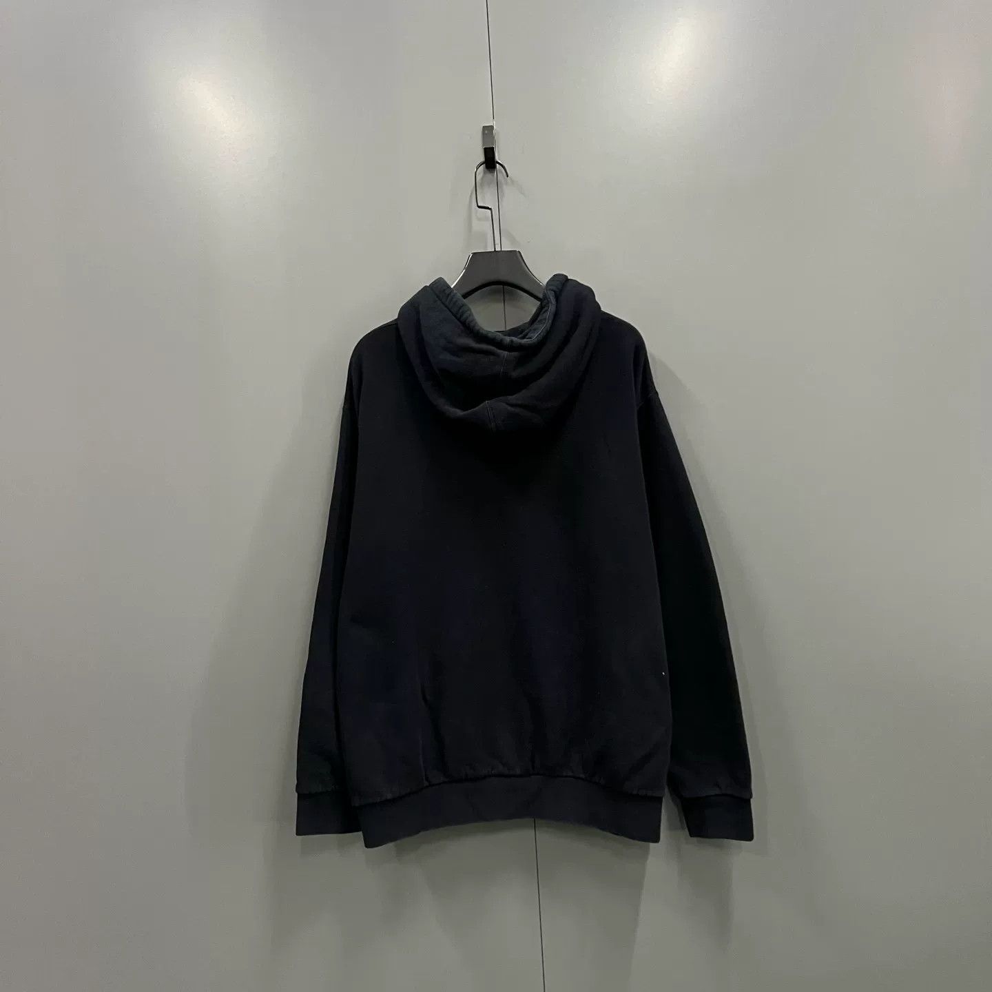 Gucci Gucci x Disney Donald Duck Graphic Hoodie Size L Size US L / EU 52-54 / 3 - 3 Thumbnail