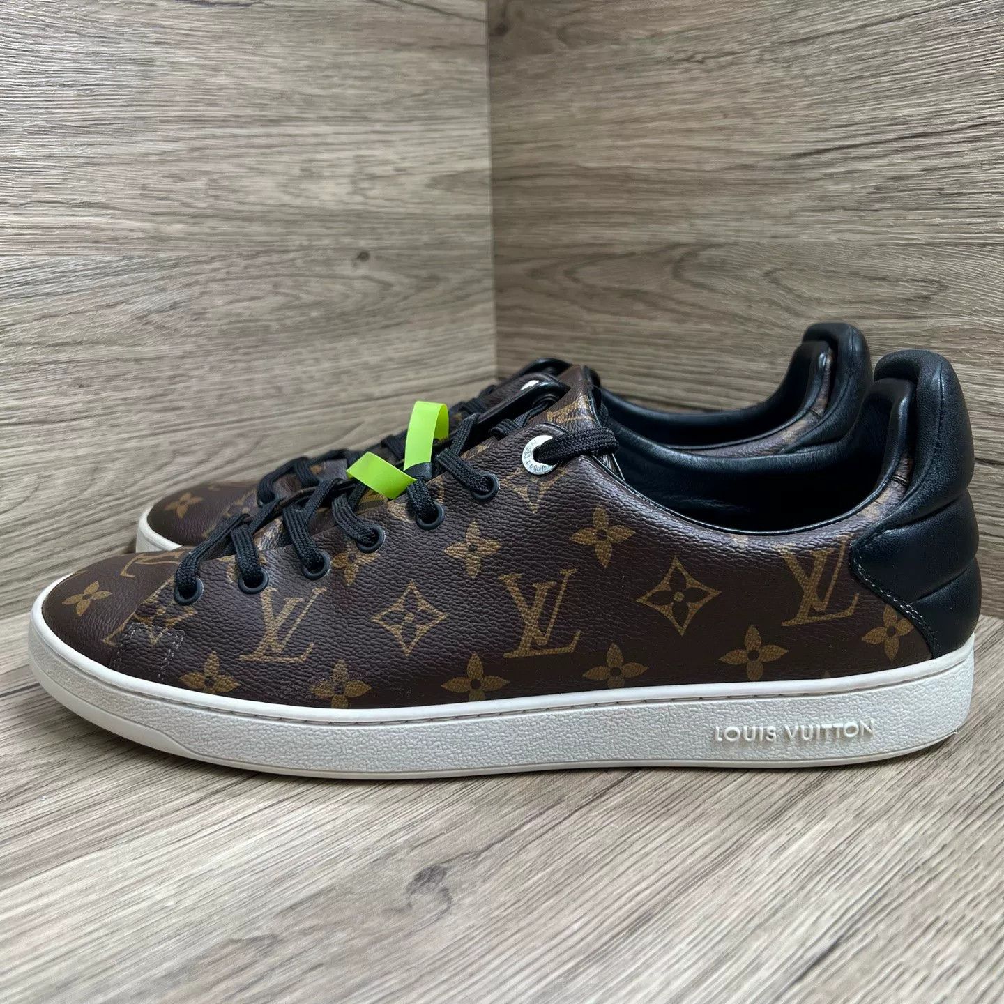 Louis Vuitton Louis Vuitton Monogram Frontrow Sneakers 11 Size US 11 / EU 44 - 2 Thumbnail