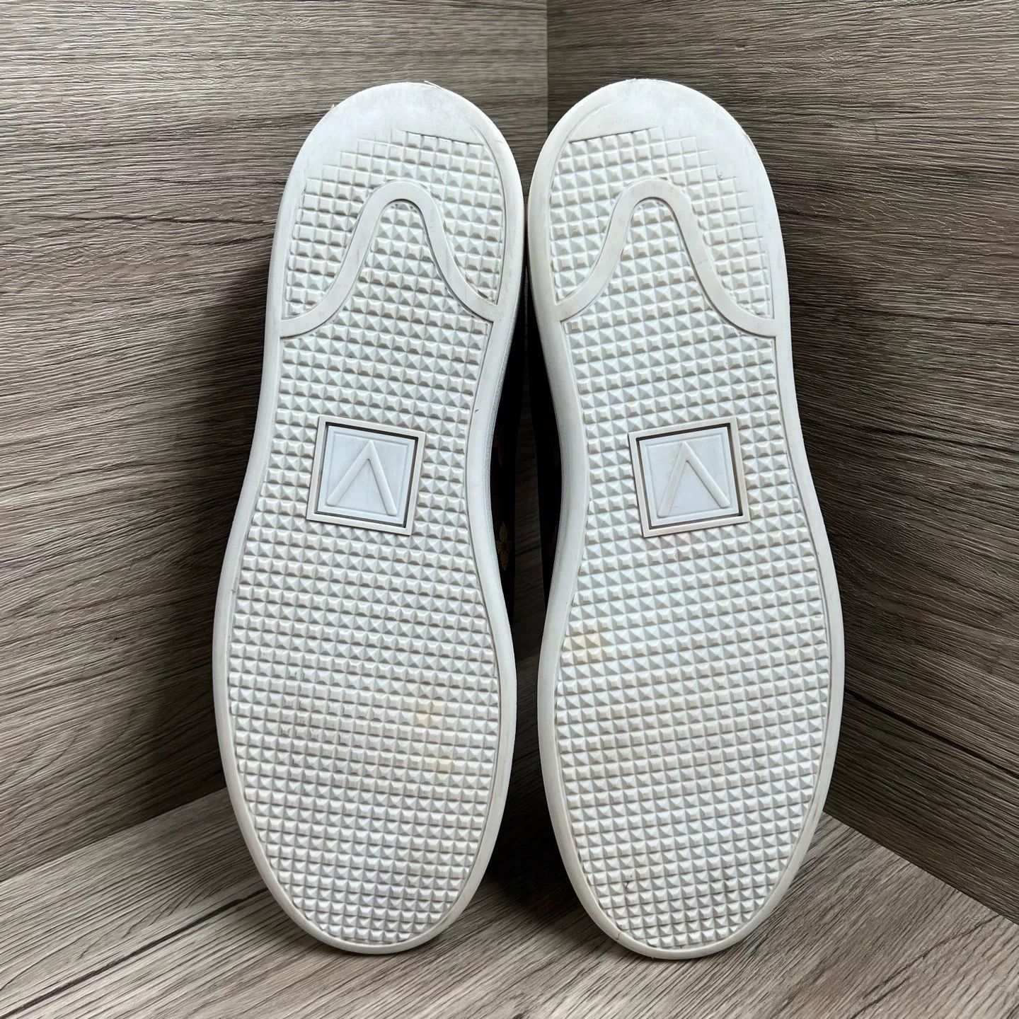 Louis Vuitton Louis Vuitton Monogram Frontrow Sneakers 11 Size US 11 / EU 44 - 6 Thumbnail